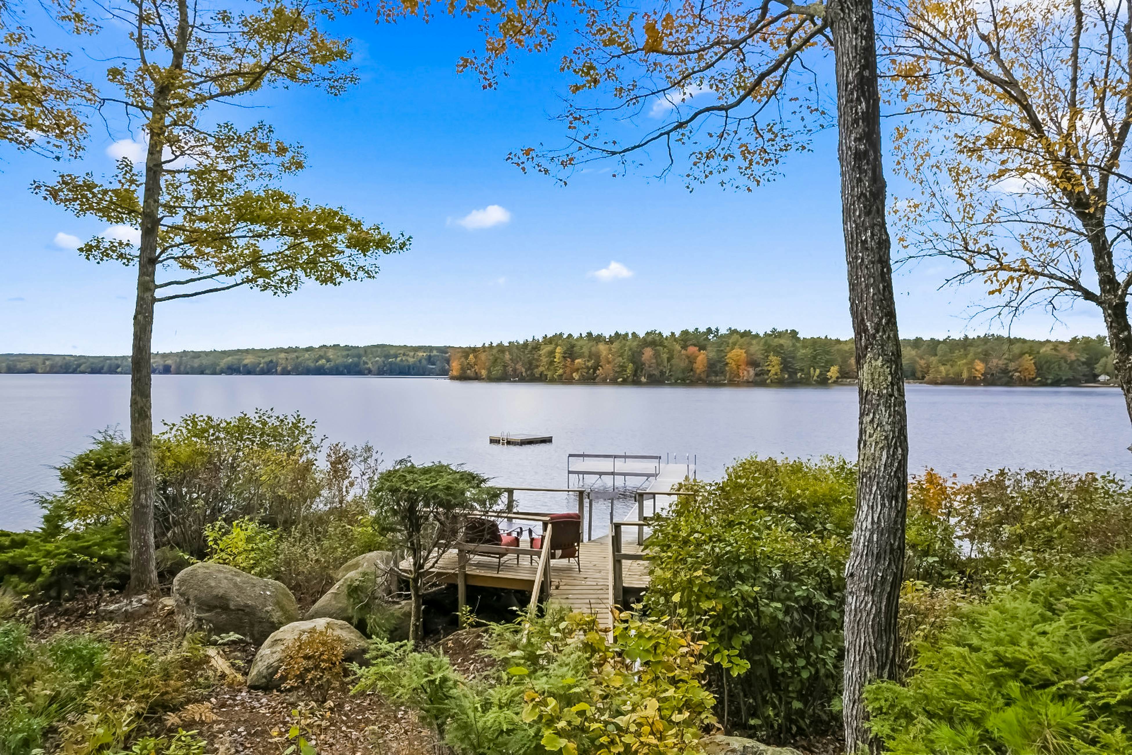 Thompson Lake Estate