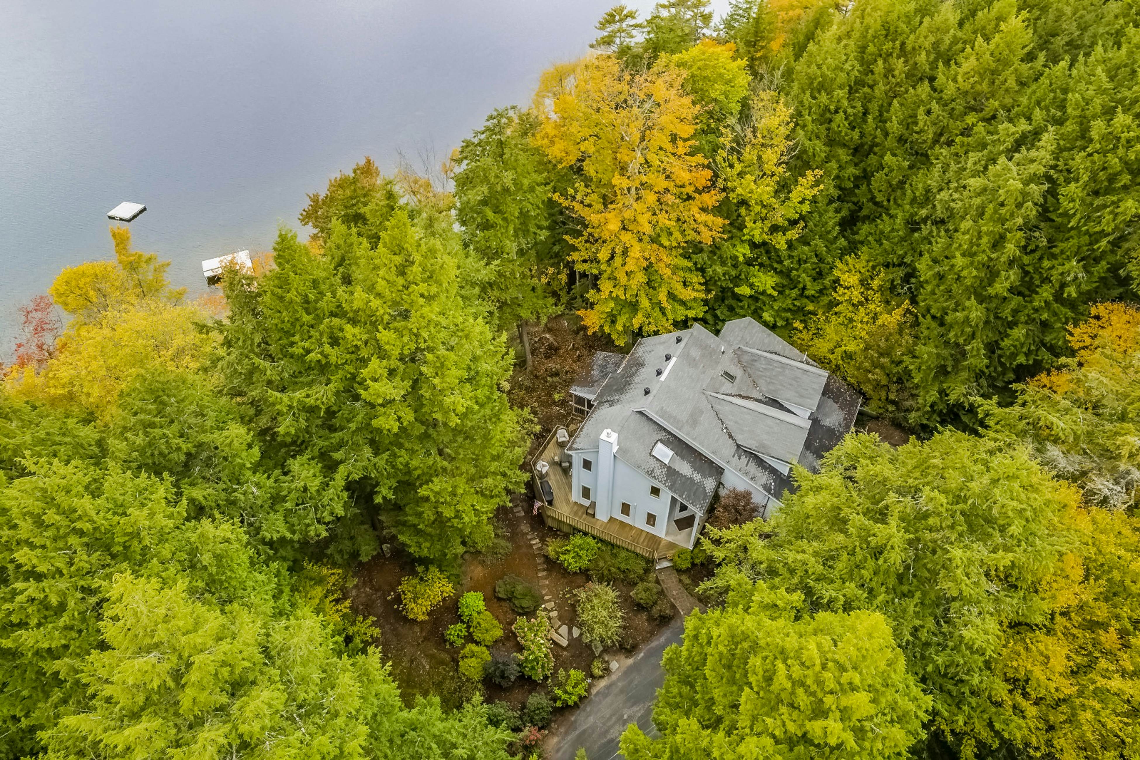 Thompson Lake Estate