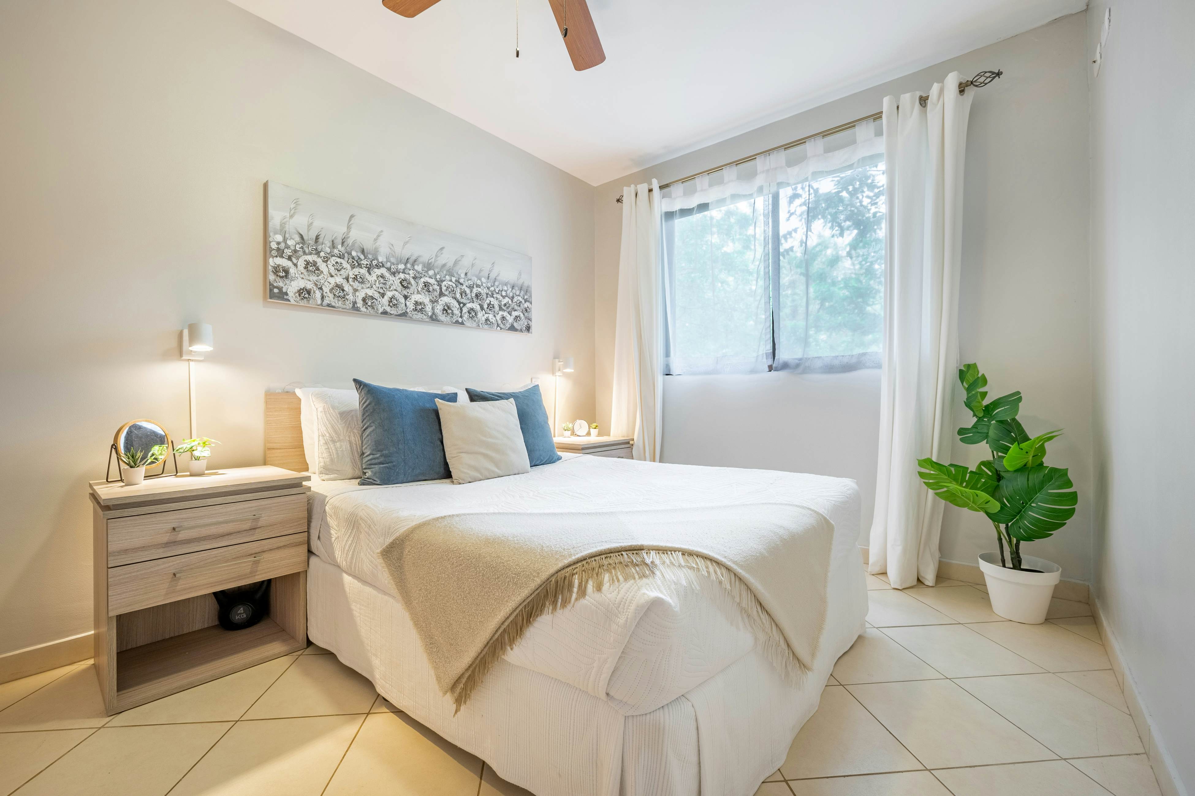 Coco Bliss at Flor de Limón 