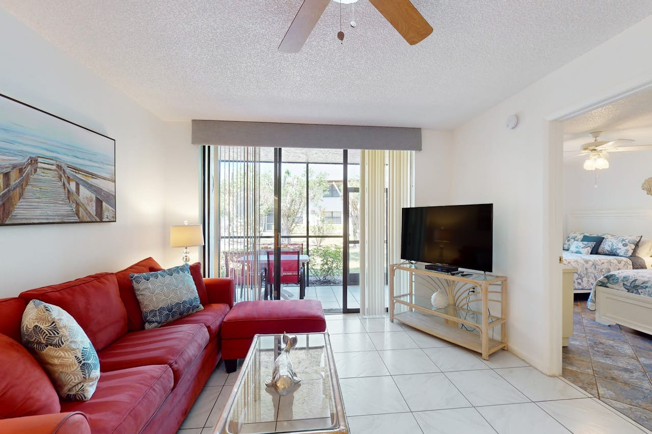 Shorewalk Villa | 2 BD Bradenton, FL Vacation Rental | Vacasa