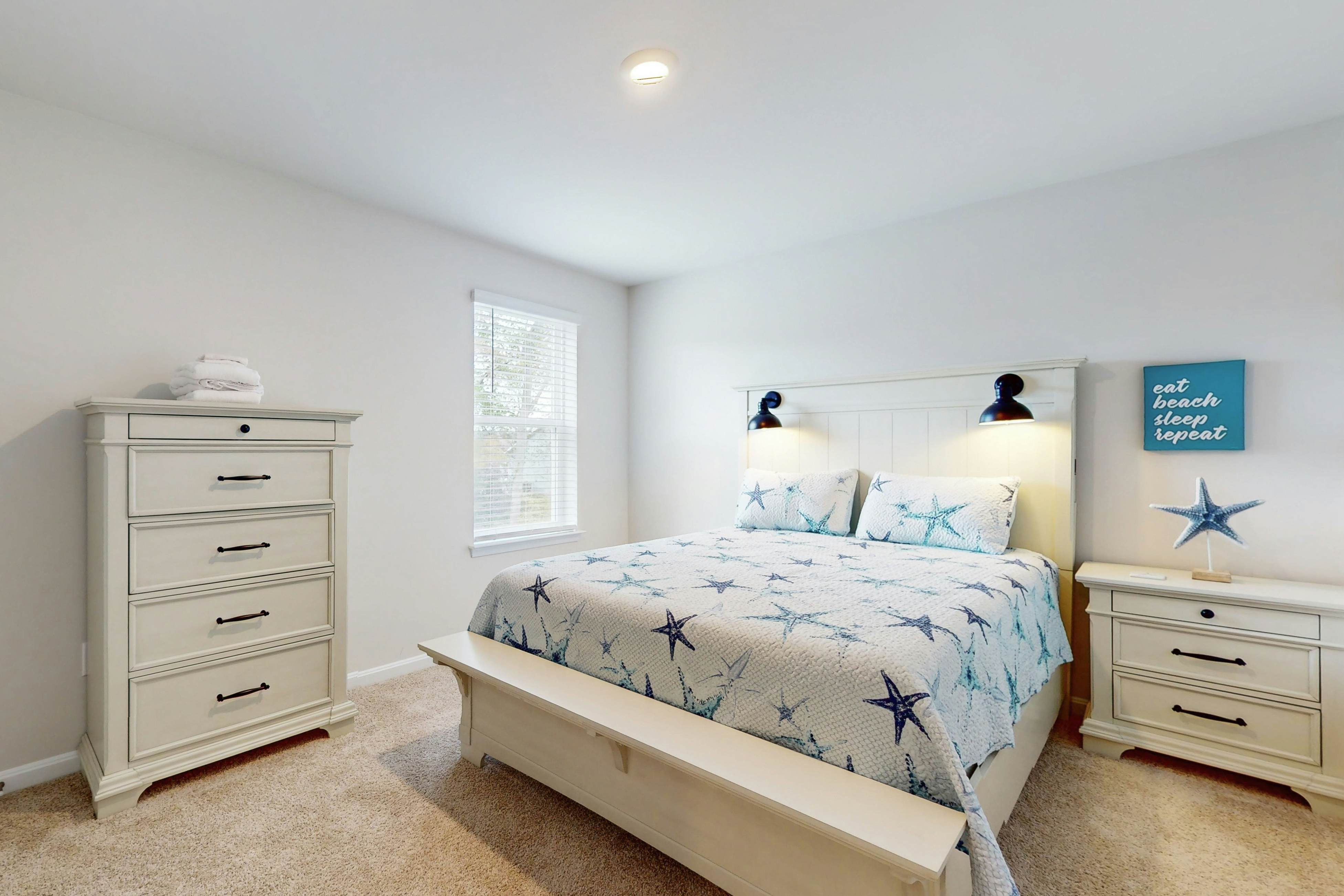 Ocean View Beach Club - Kitts Lane