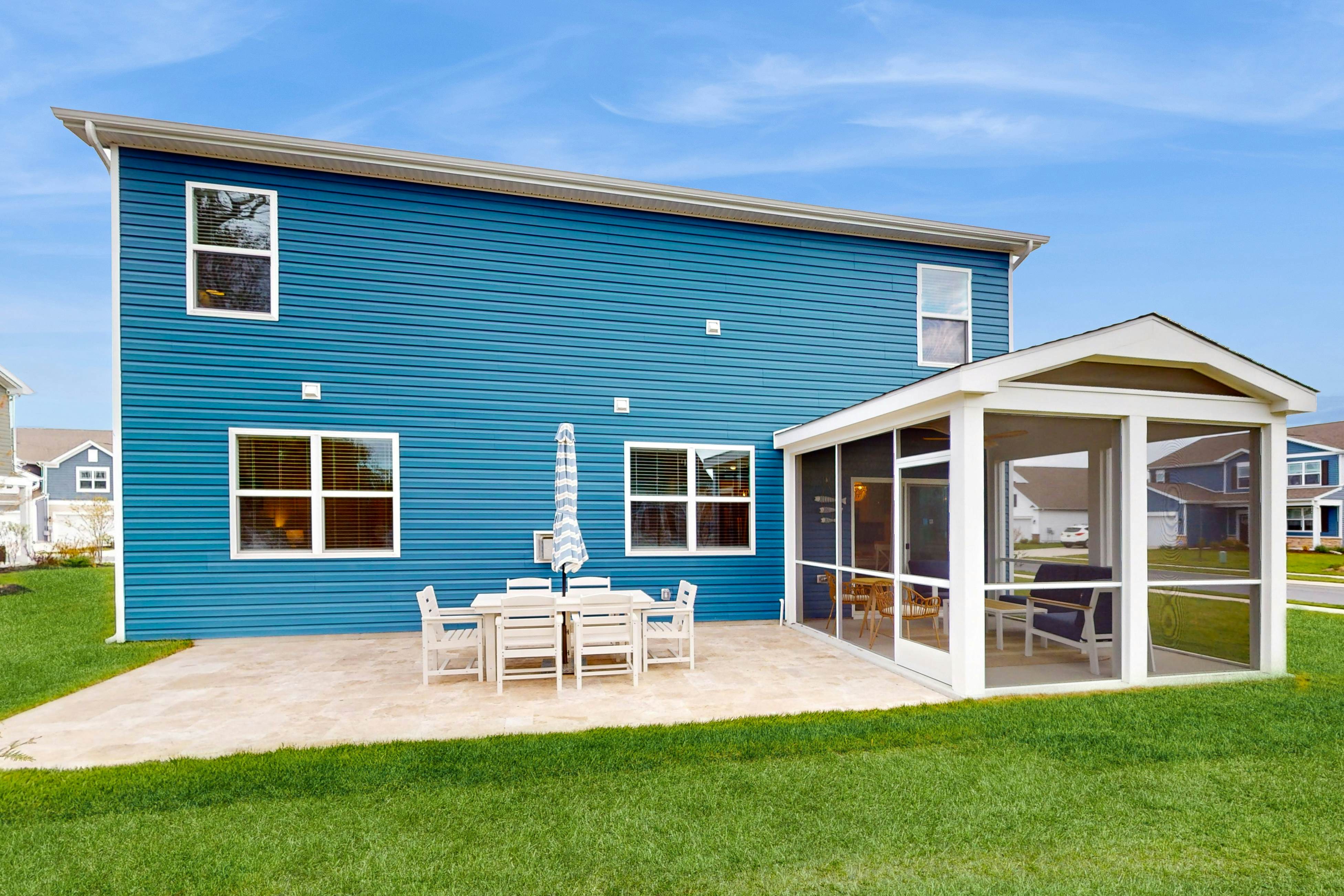 Ocean View Beach Club - Kitts Lane