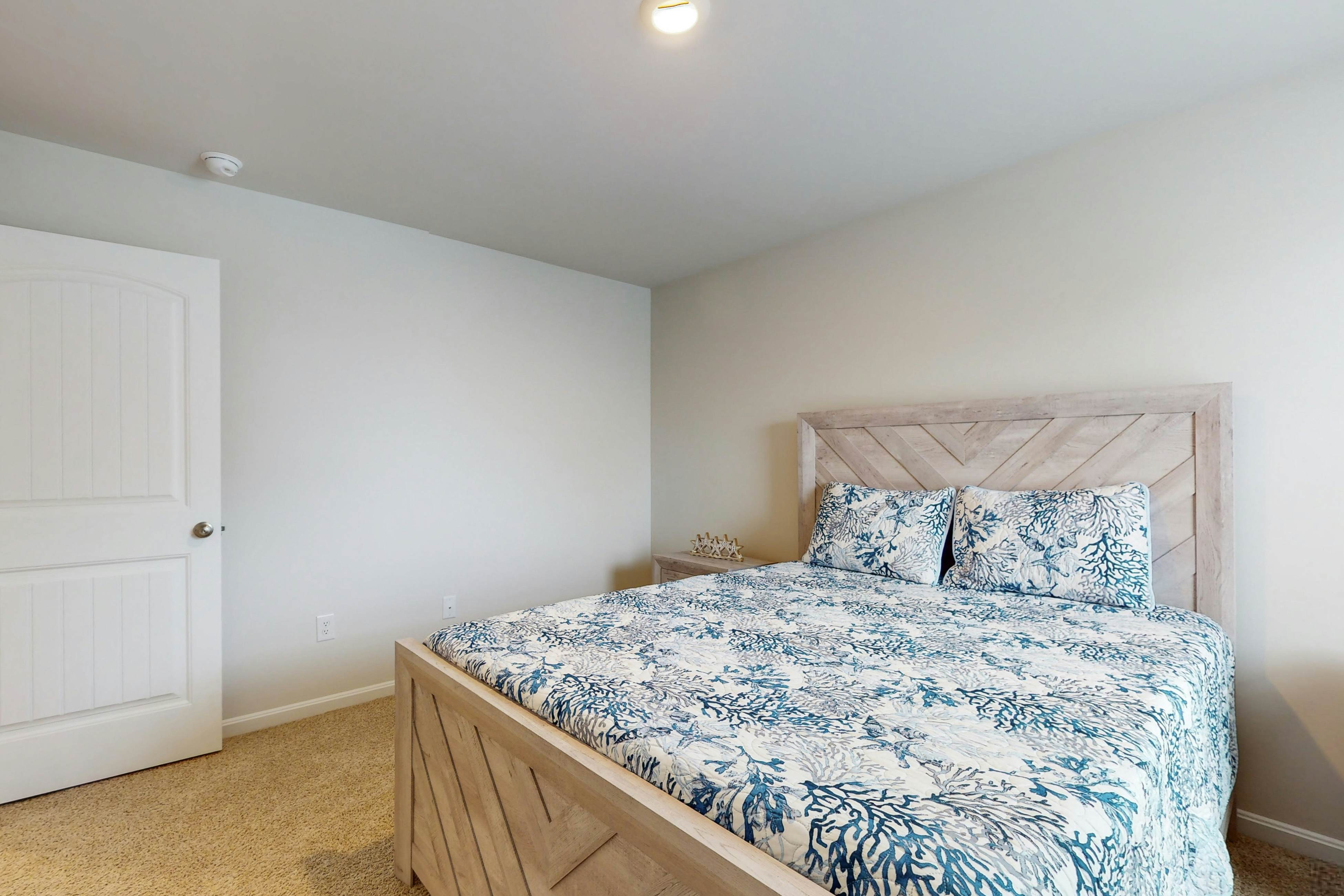 Ocean View Beach Club - Kitts Lane