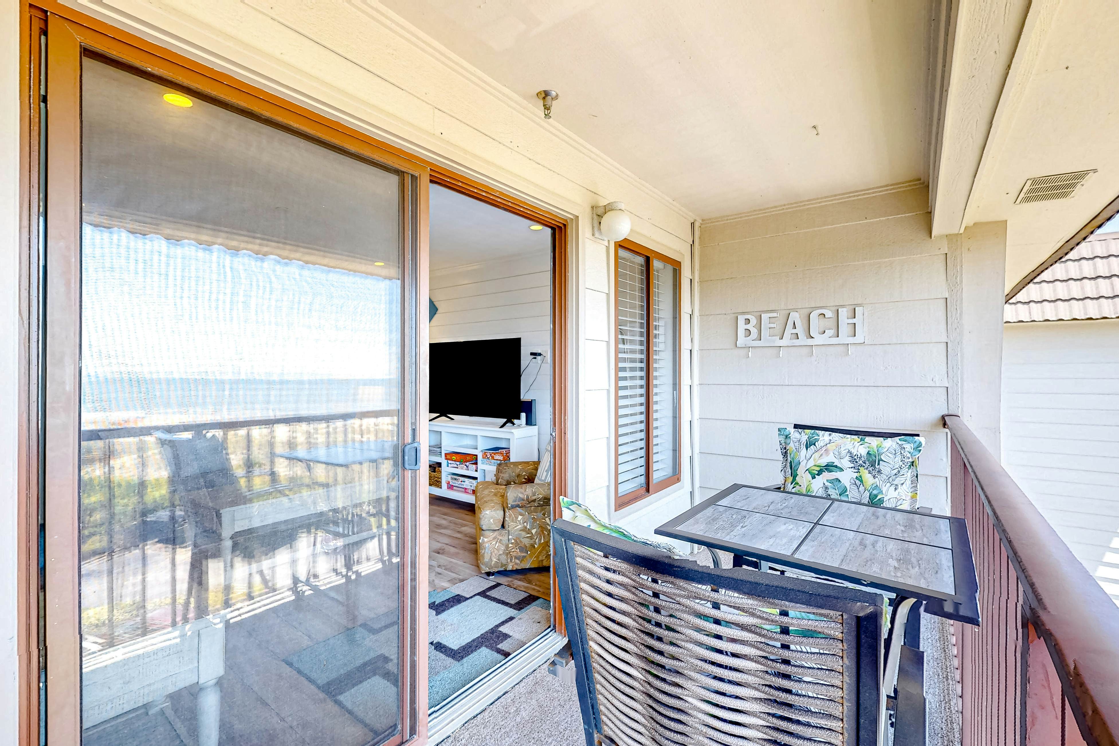 HH Beach & Tennis 415AR