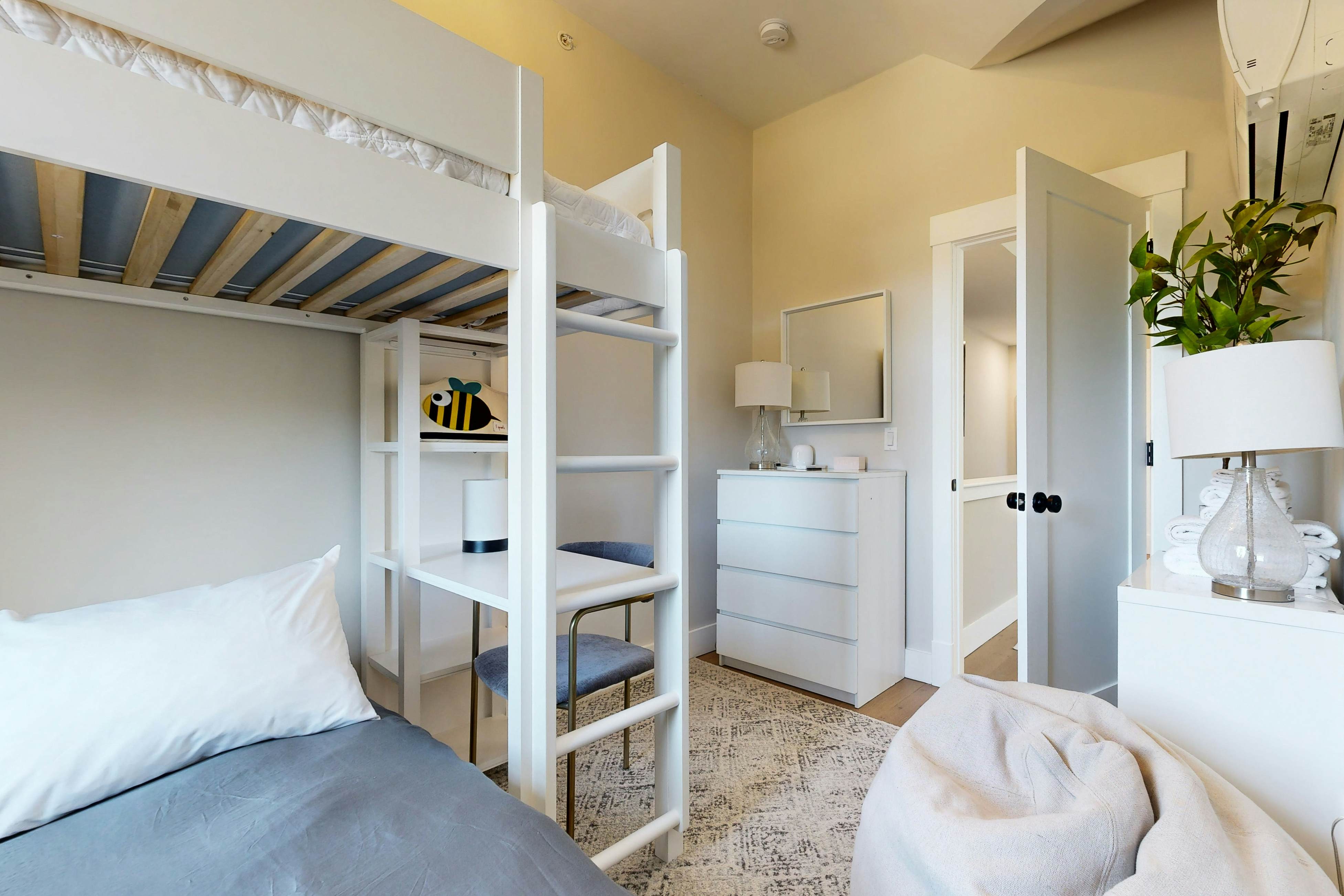 Mountain Sunset Villa