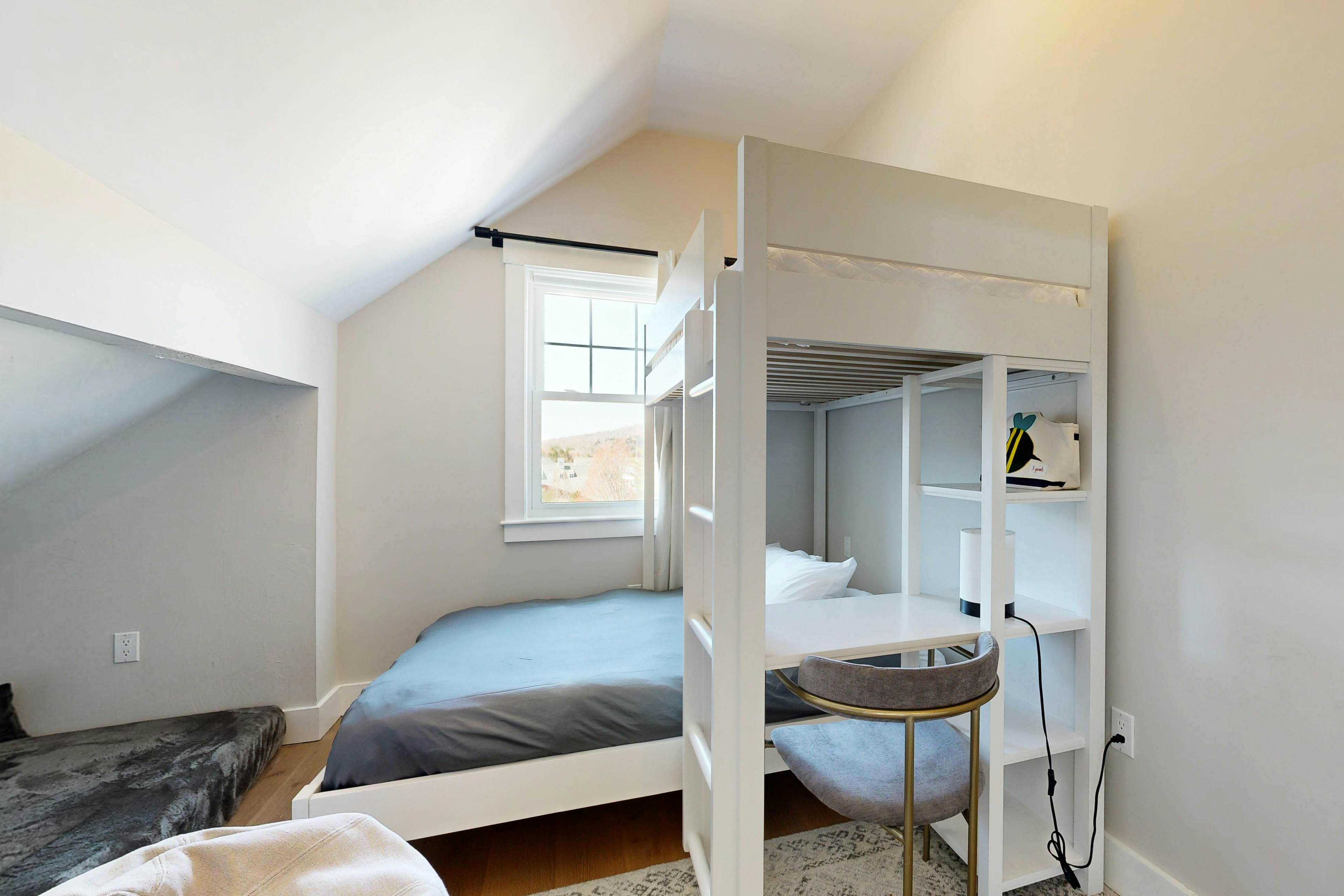 Mountain Sunset Villa