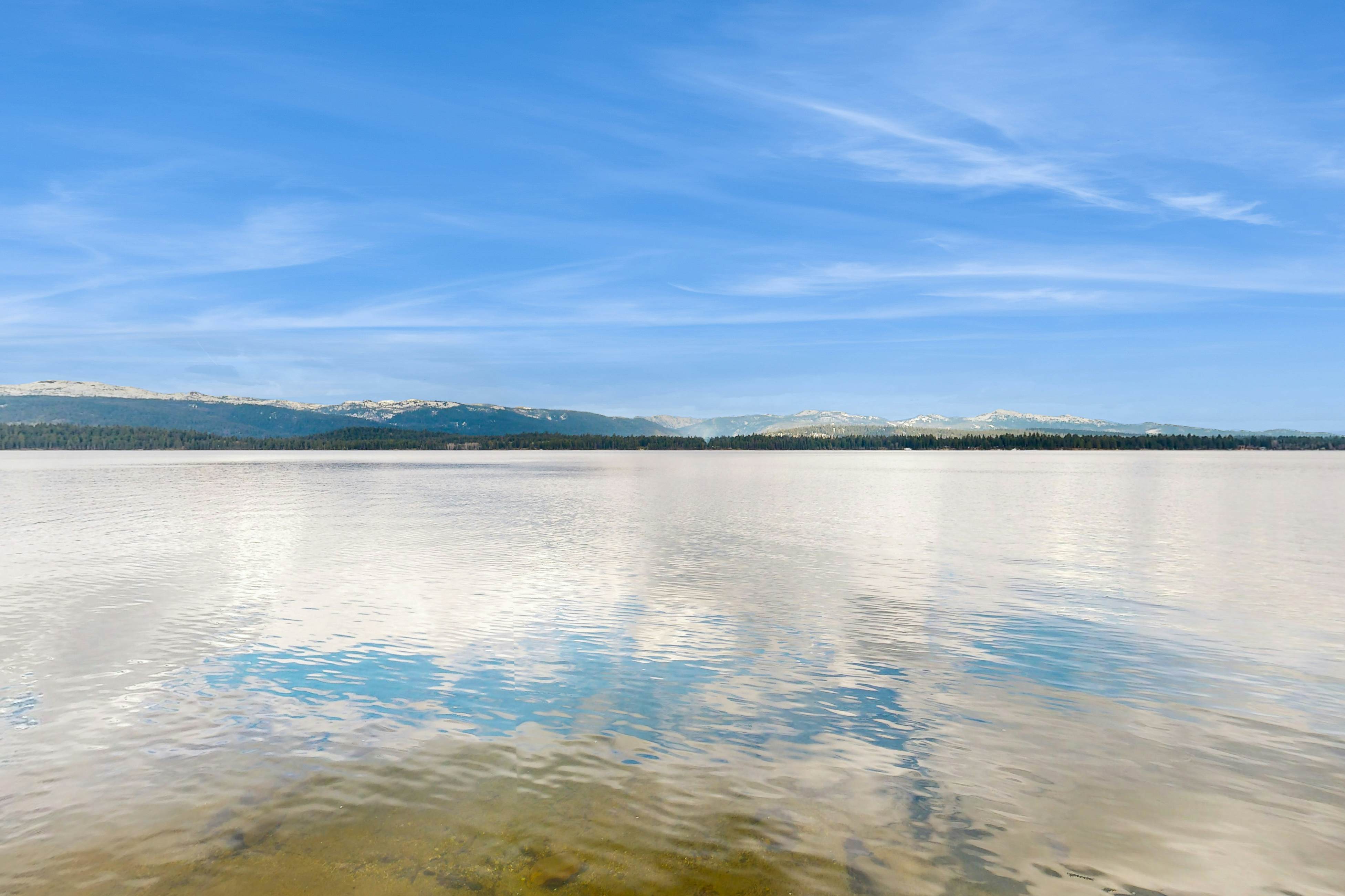 A Place on Payette Lake