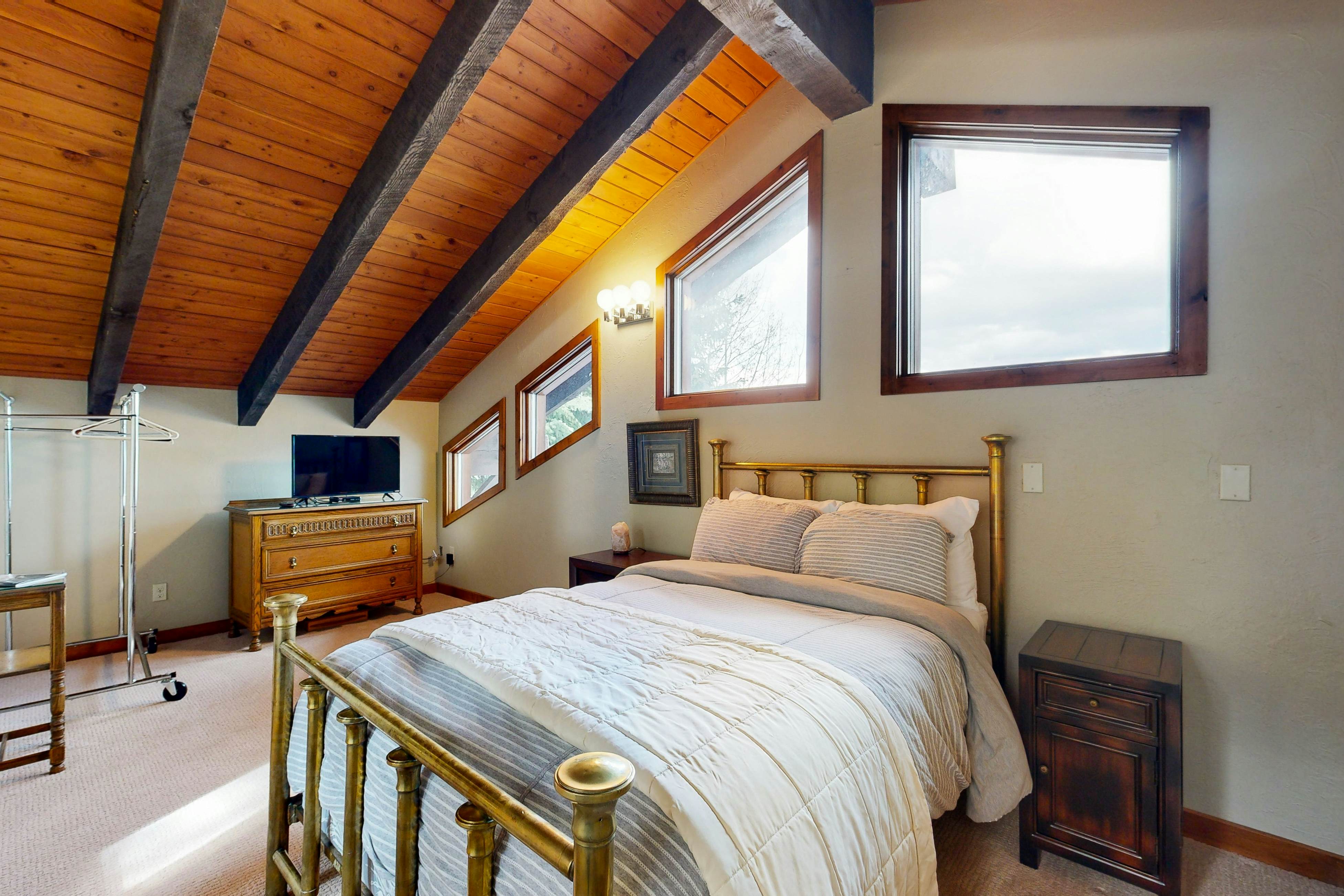 A Place on Payette Lake