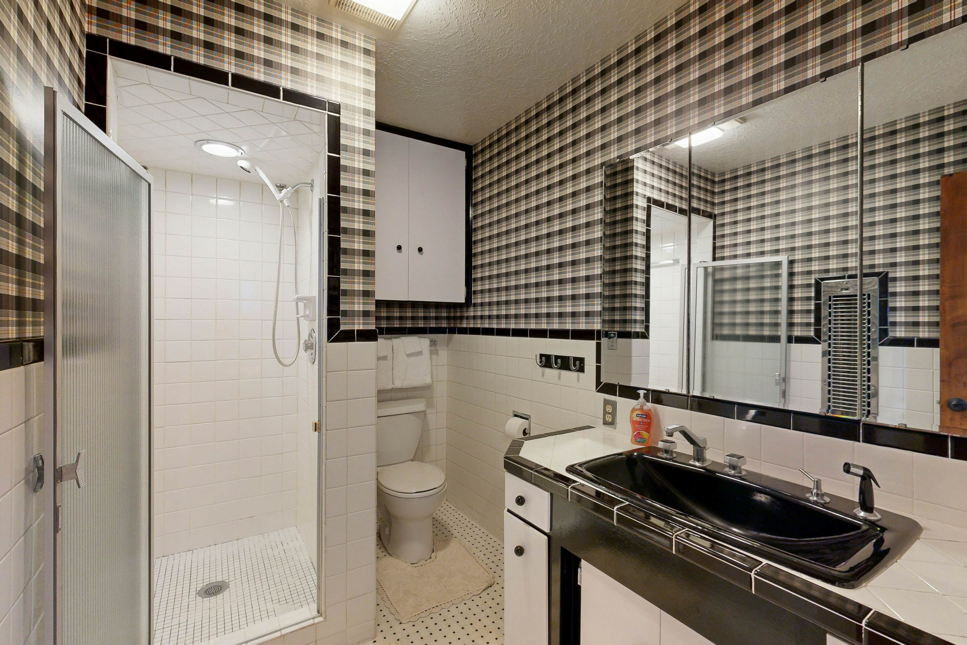 A Place on Payette Lake