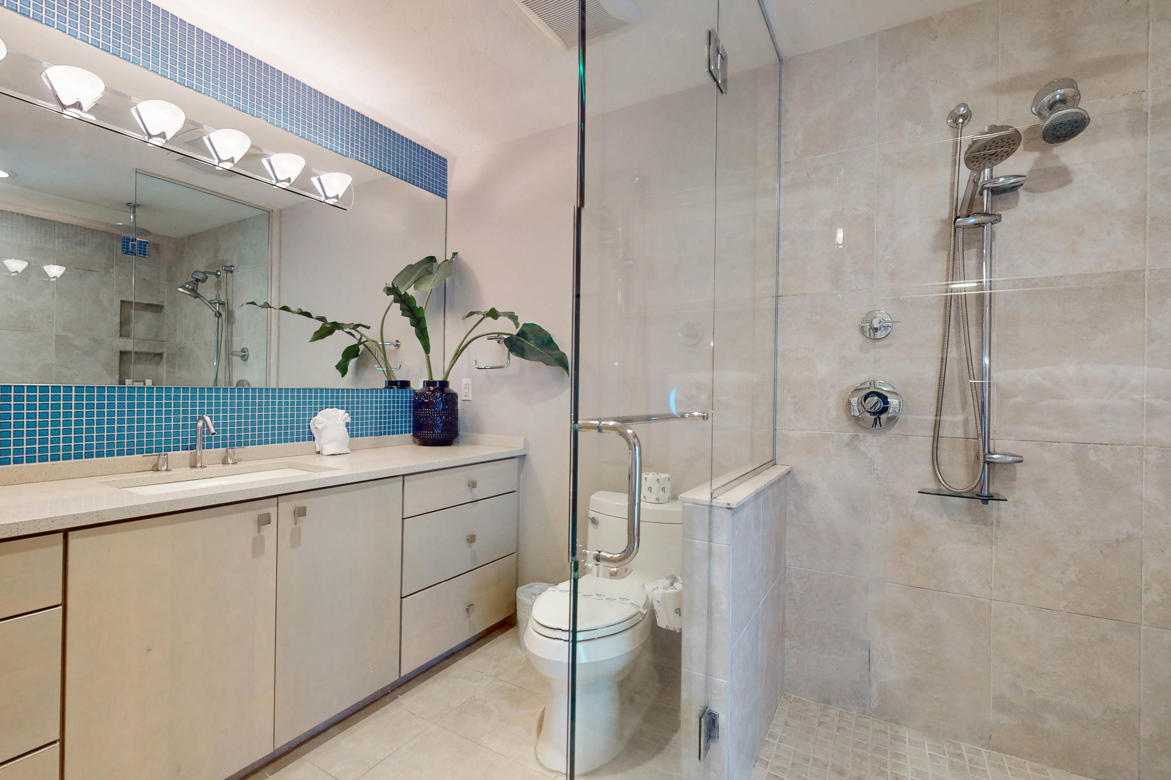 8 Pines - Sarasota Bay