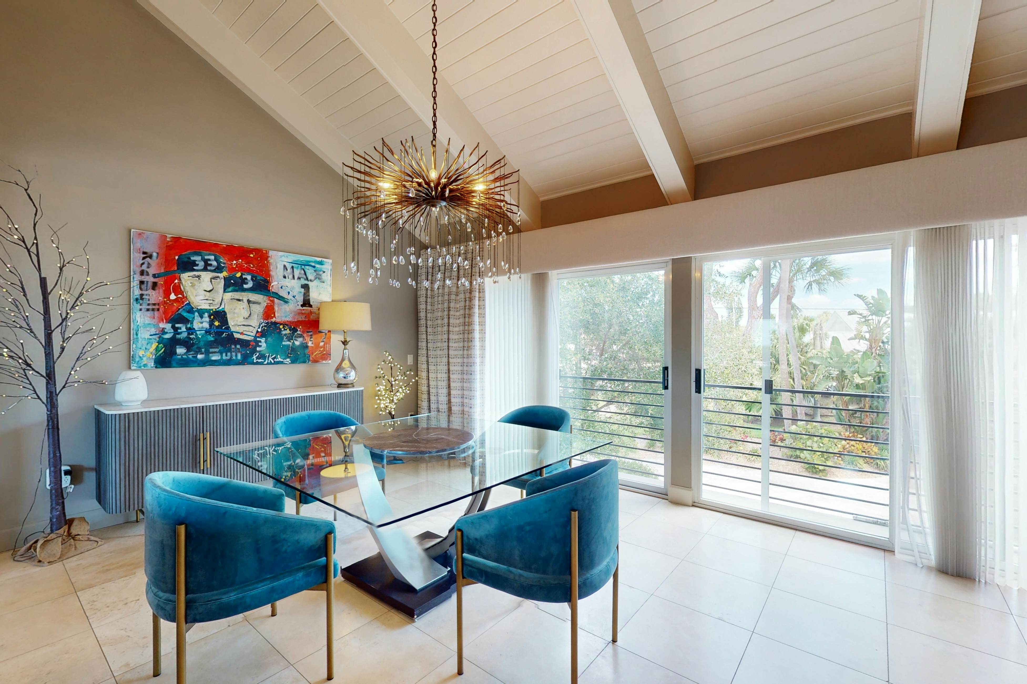 8 Pines - Sarasota Bay