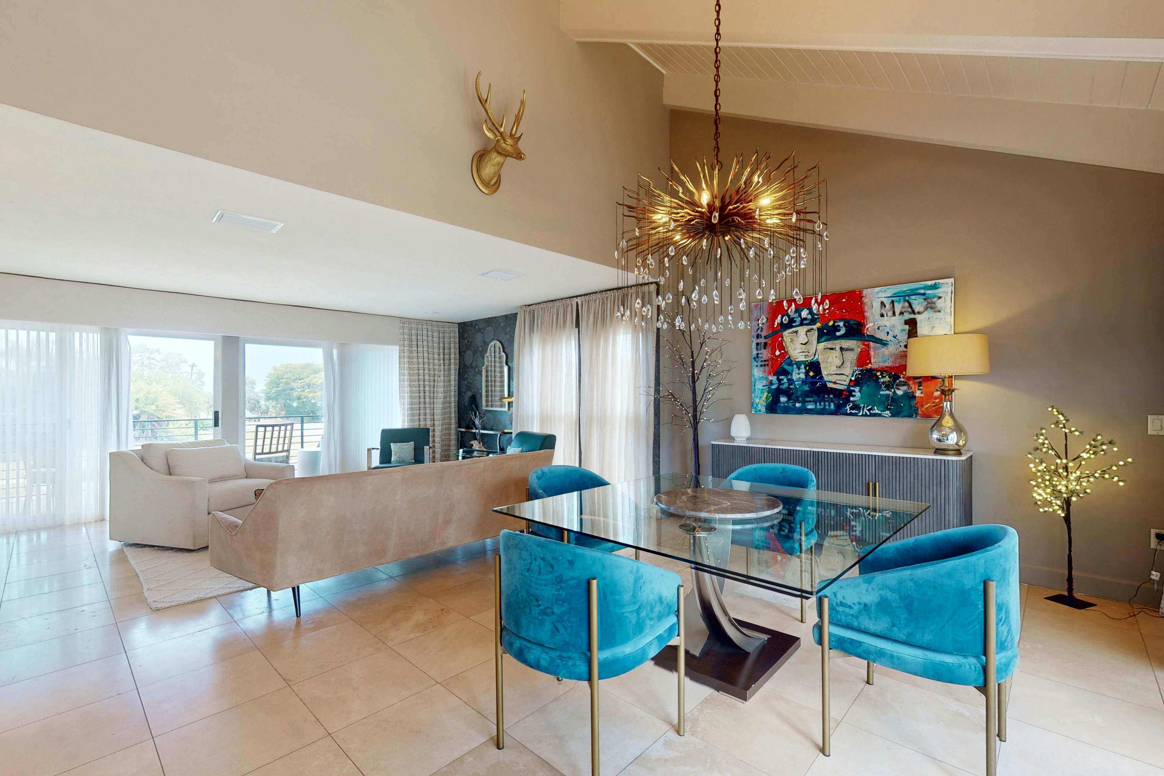 8 Pines - Sarasota Bay