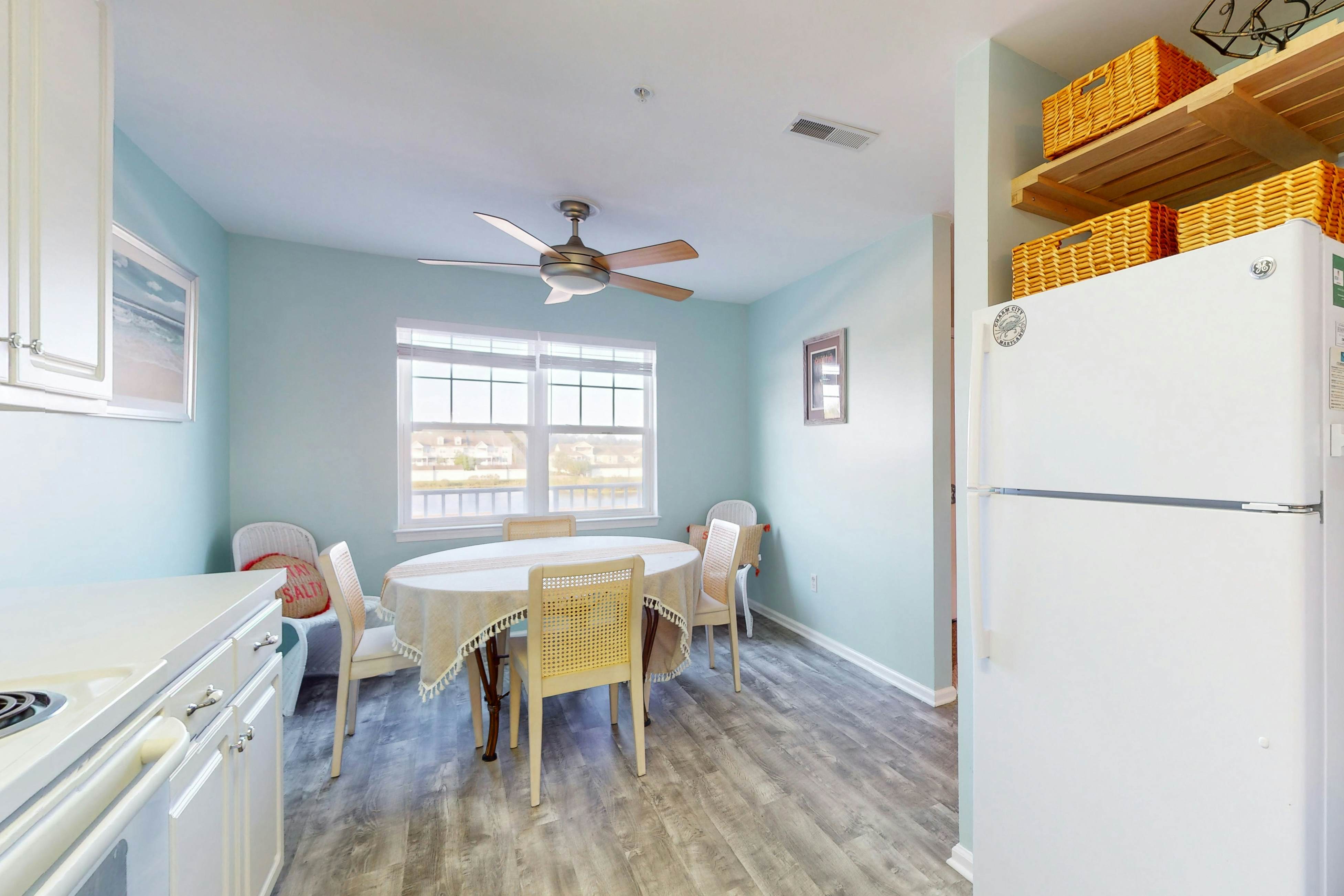 Bethany Bay - 37438 Pettinaro Dr #5006