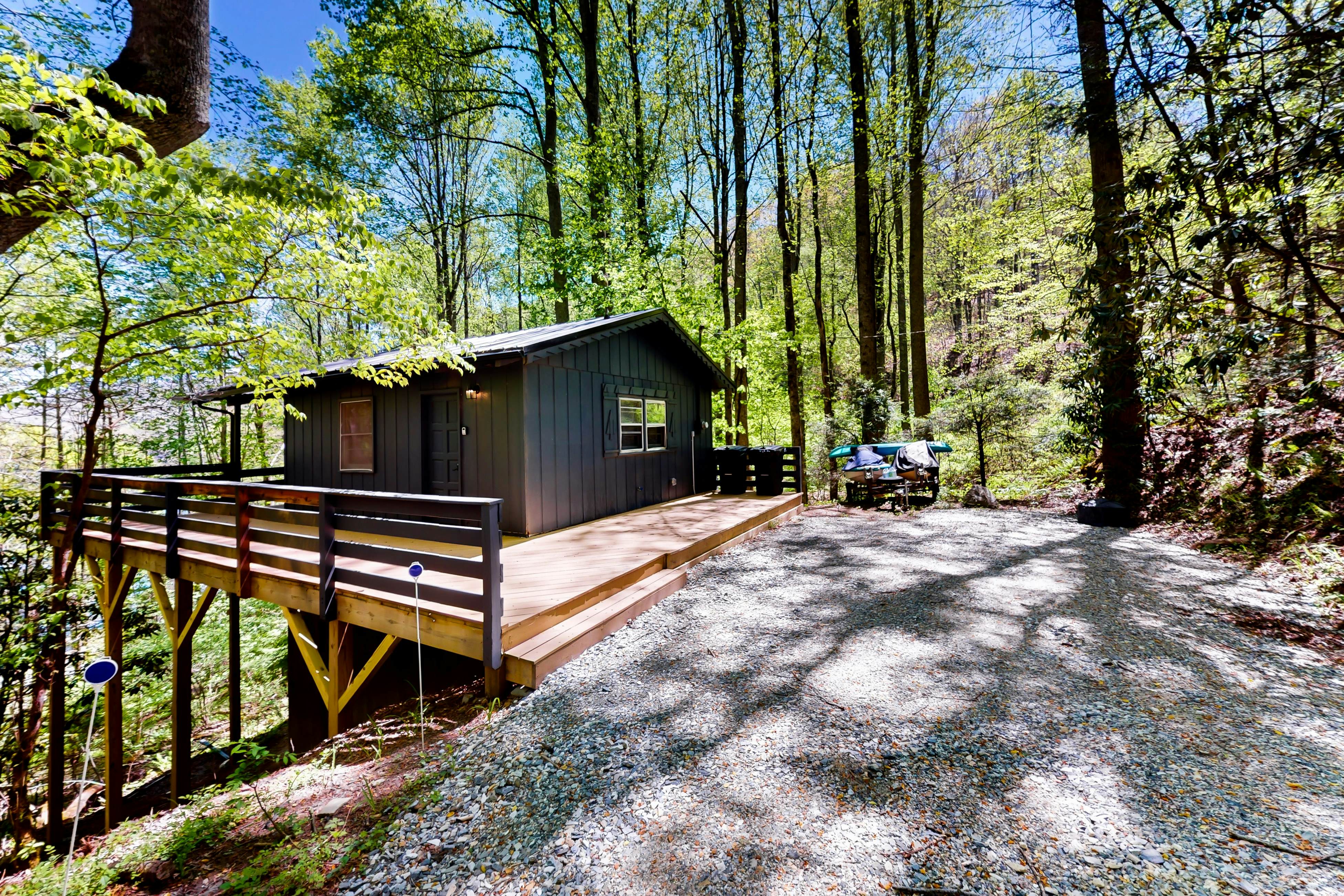 Nantahala Lake Hideout