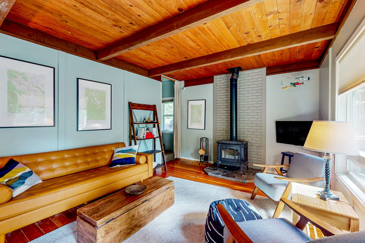 Woodland Wanderlust 3 BD Deming, WA Vacation Rental Vacasa