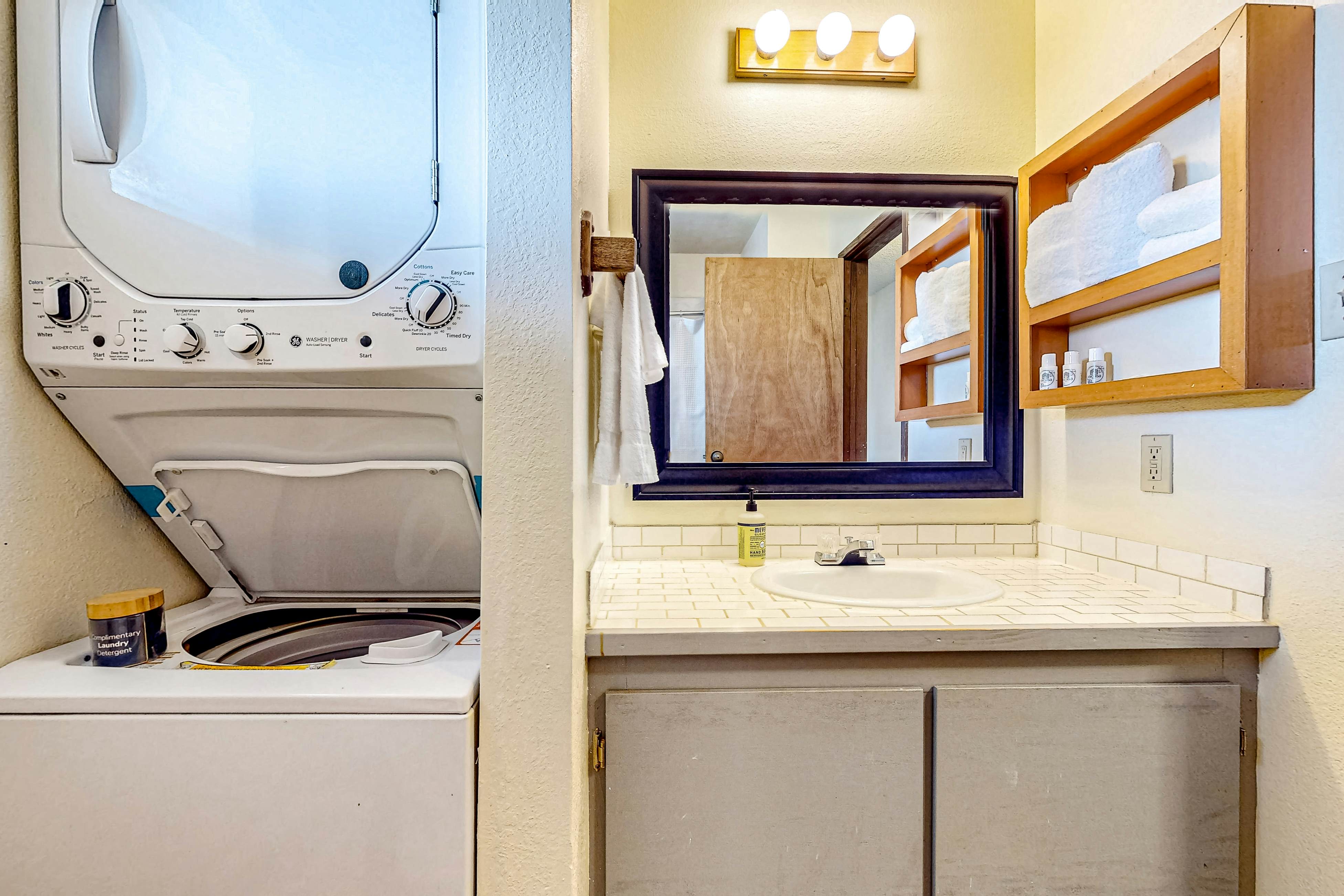 Tropical Hideaway B18