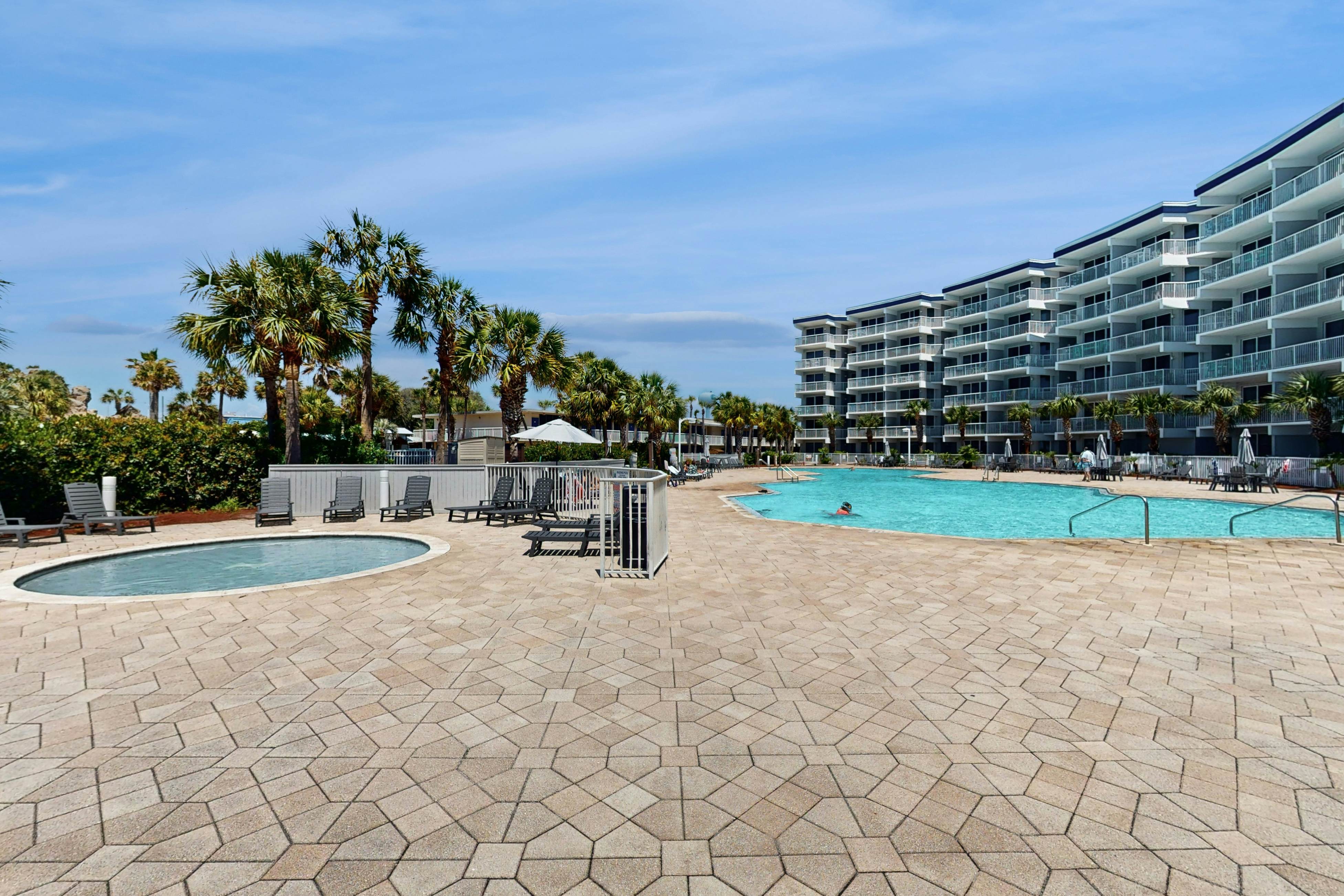 Destin West Resort - Gulfside 216