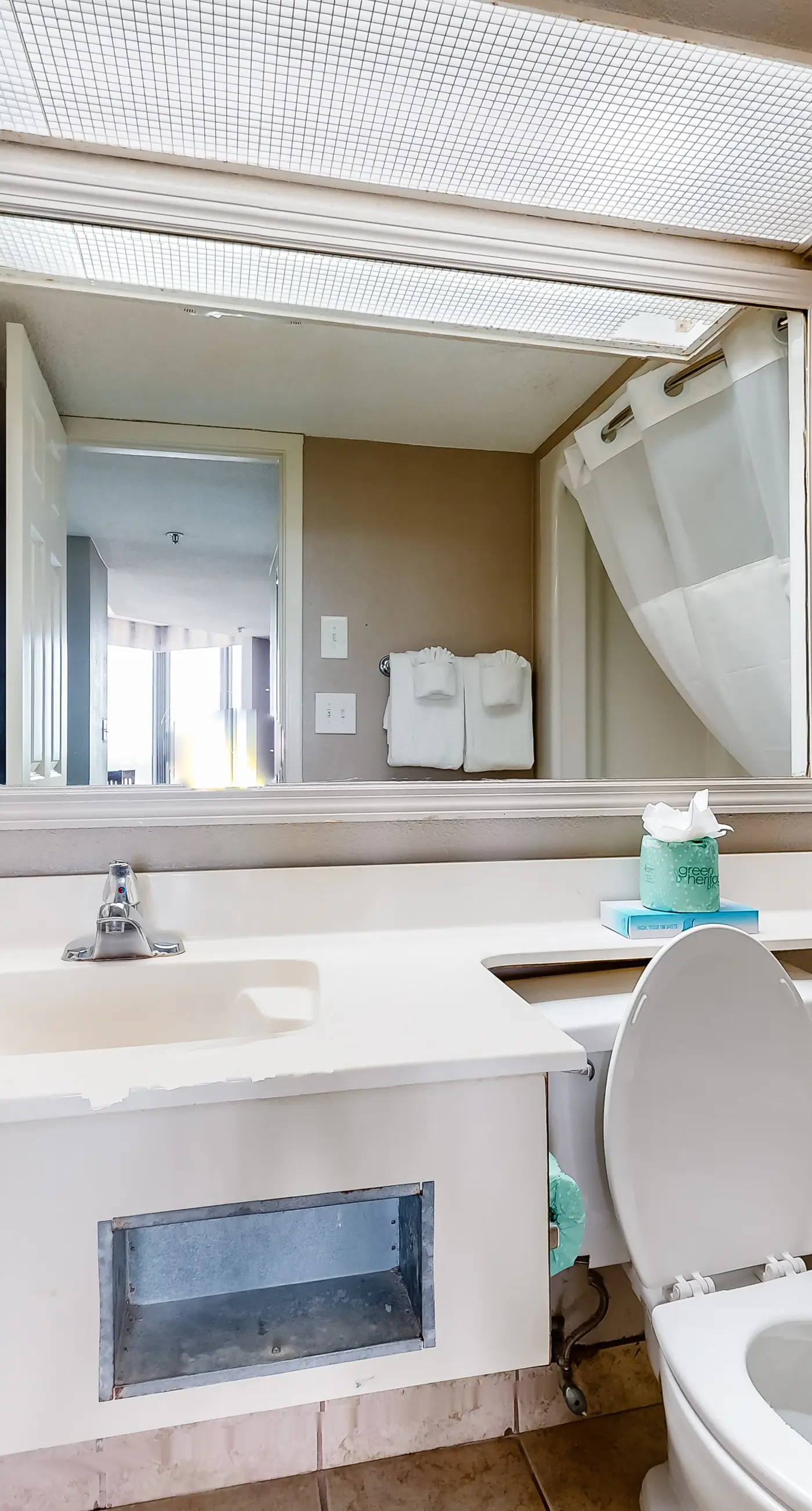 The Patricia Grand 1102