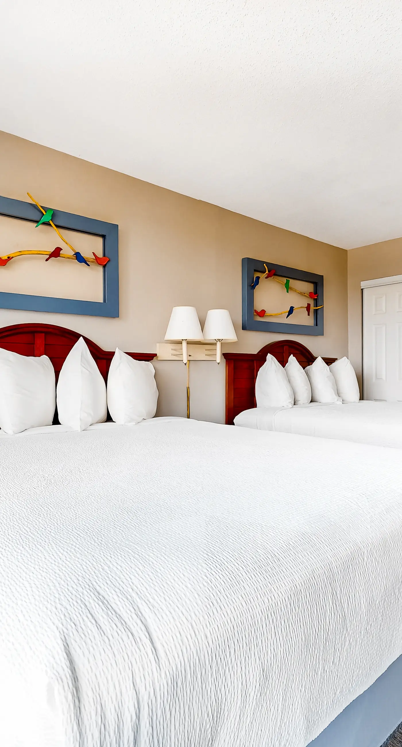 The Patricia Grand 1102