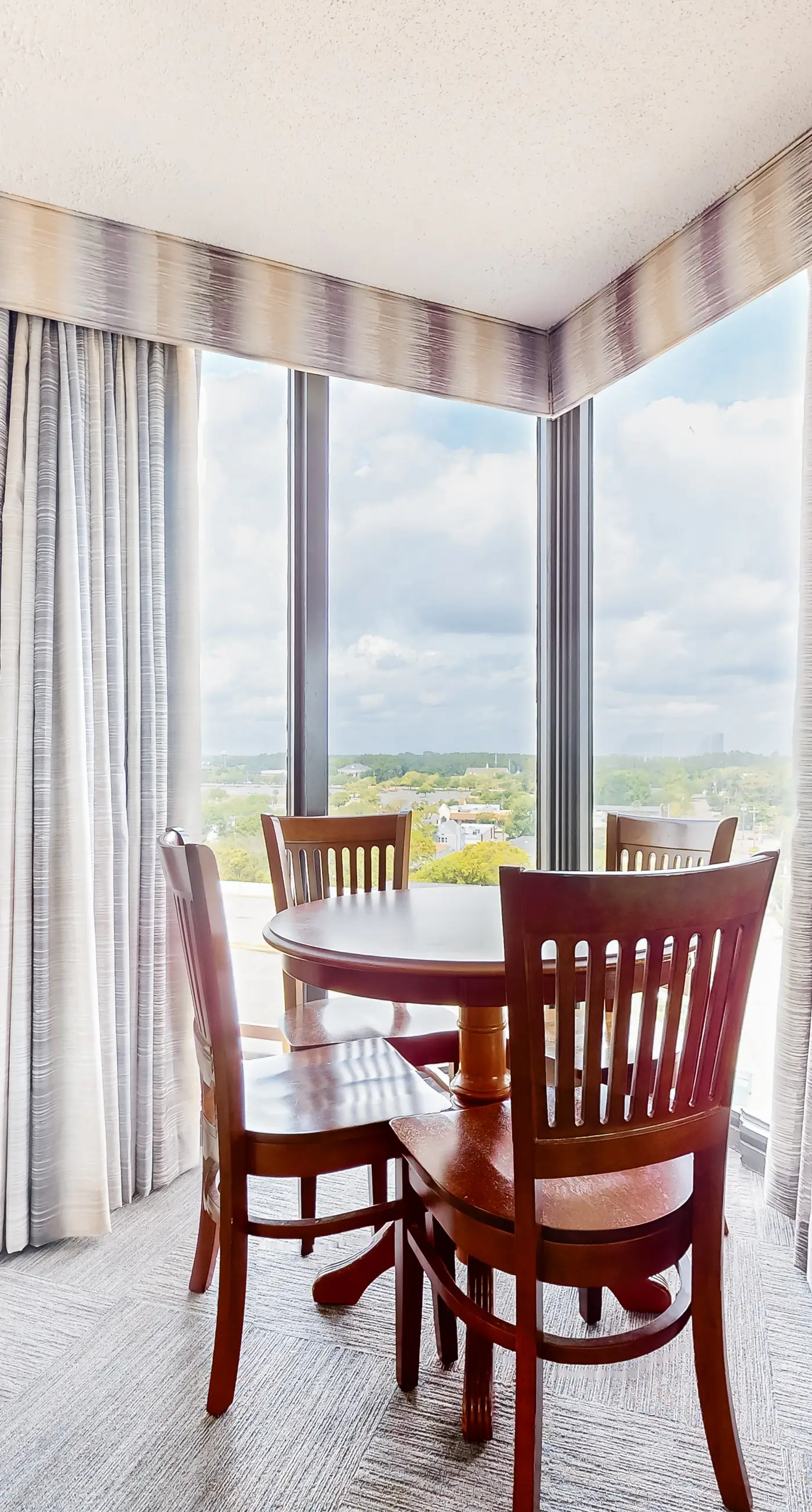 The Patricia Grand 1102