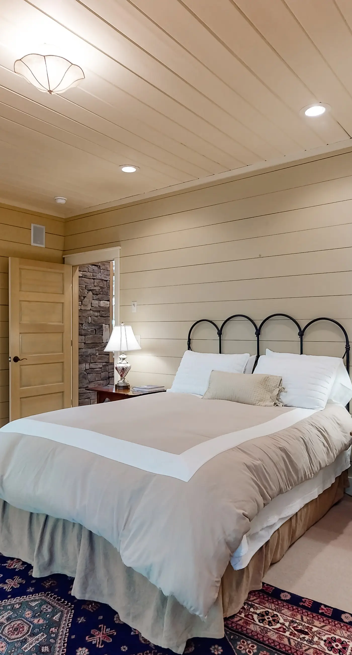 Chic Highlands Cabin
