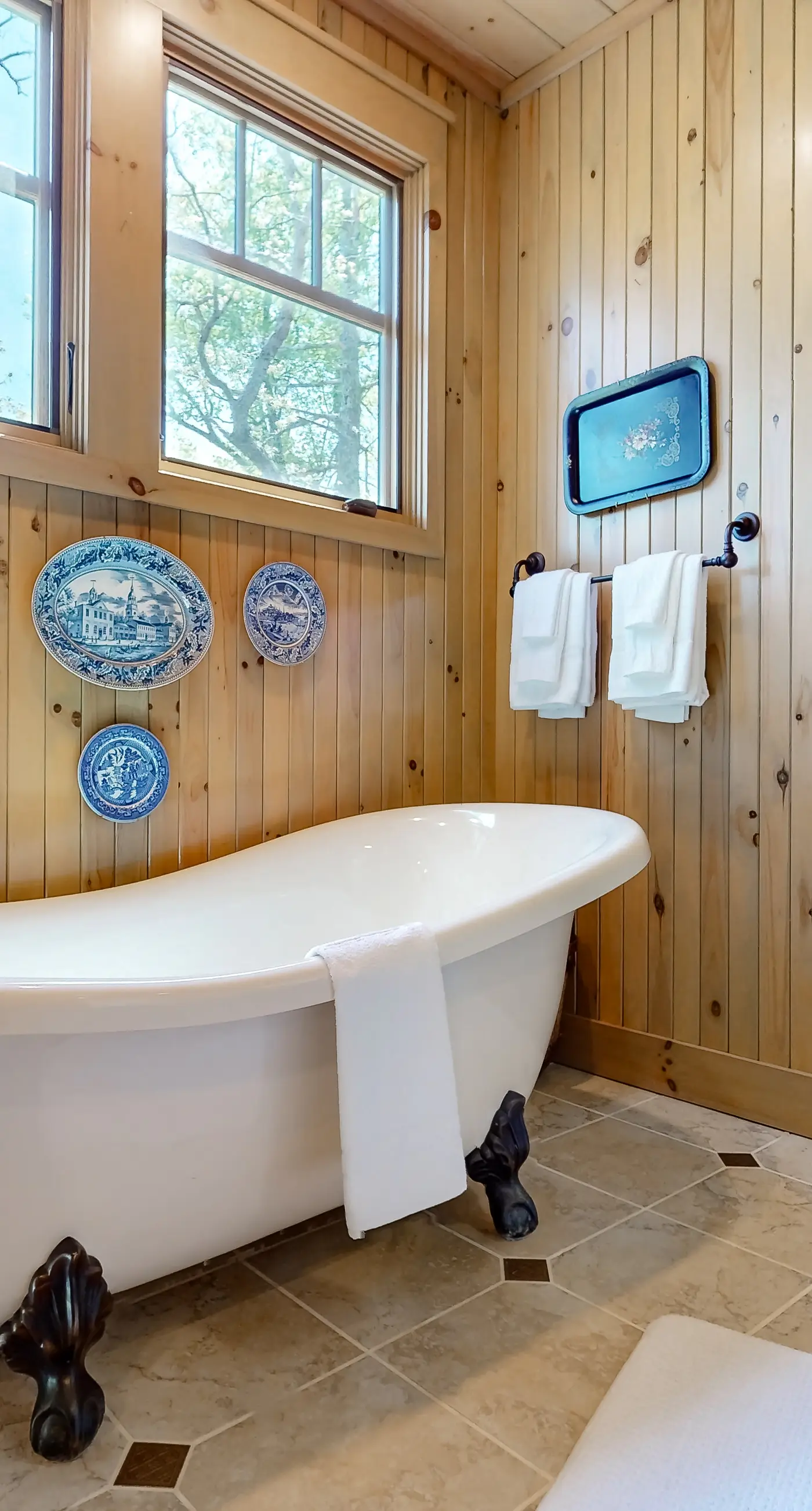 Chic Highlands Cabin