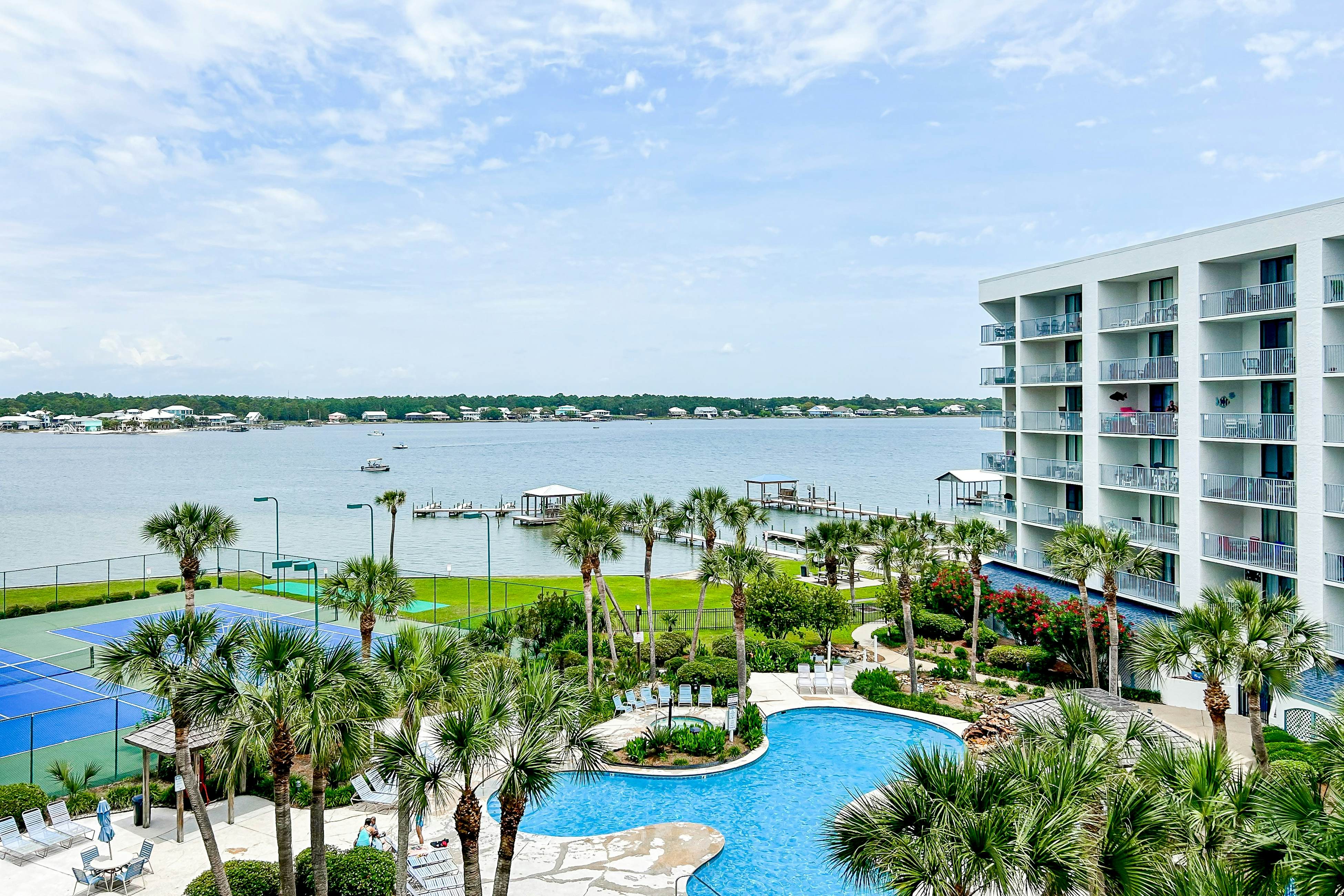 Gulf Shores Surf & Racquet Club 506A