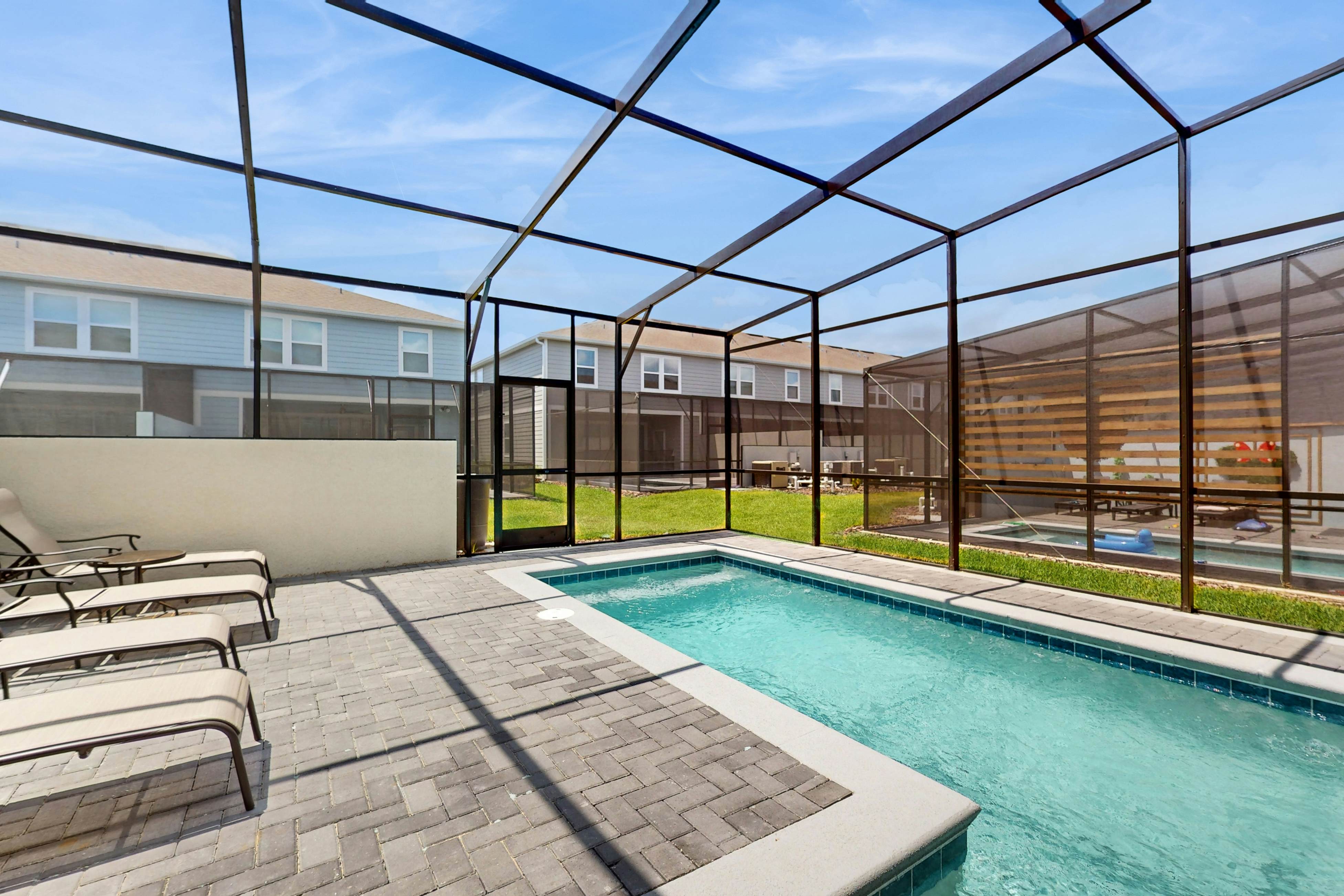 Lana Luxury - Windsor Island Resort