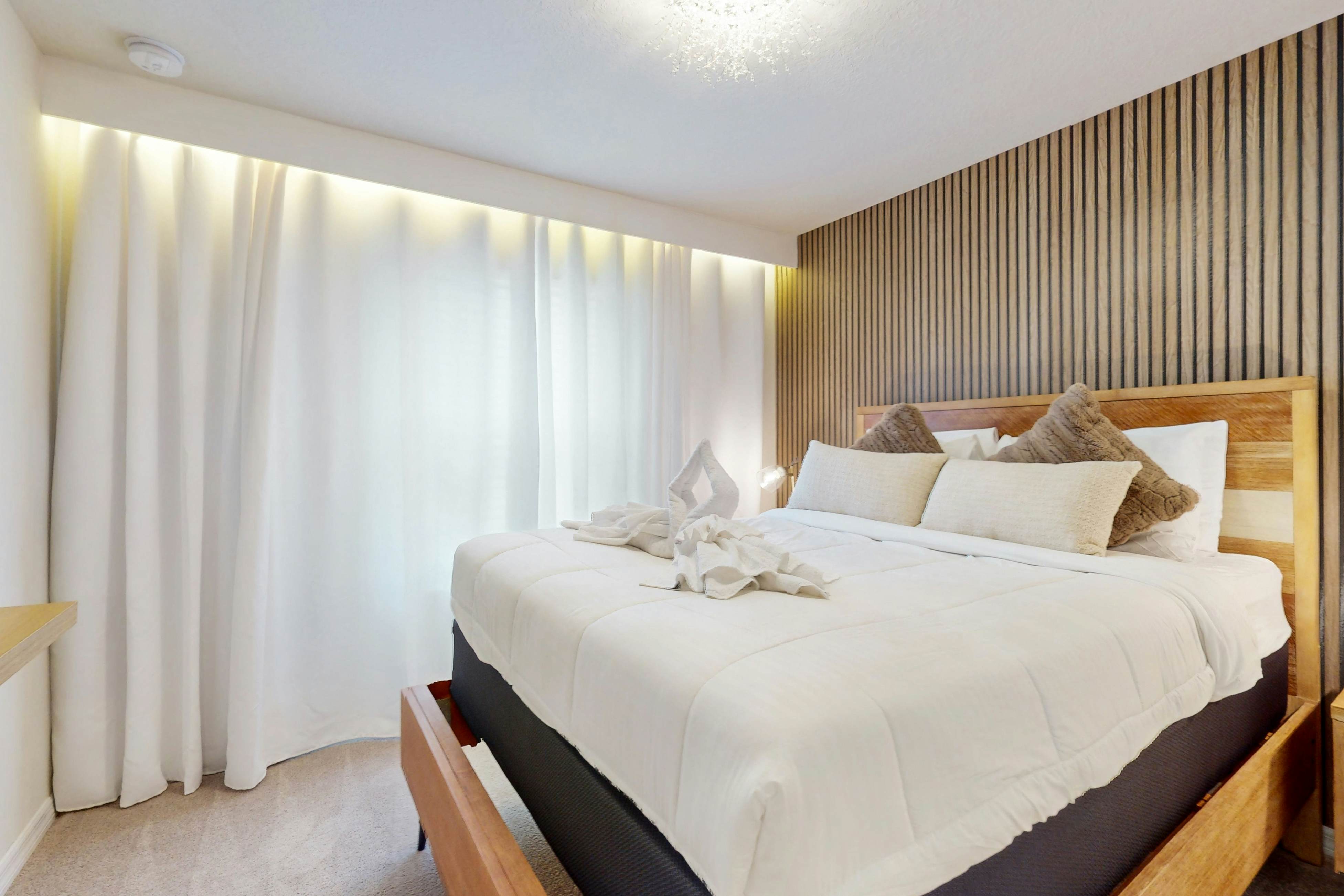 Lana Luxury - Windsor Island Resort