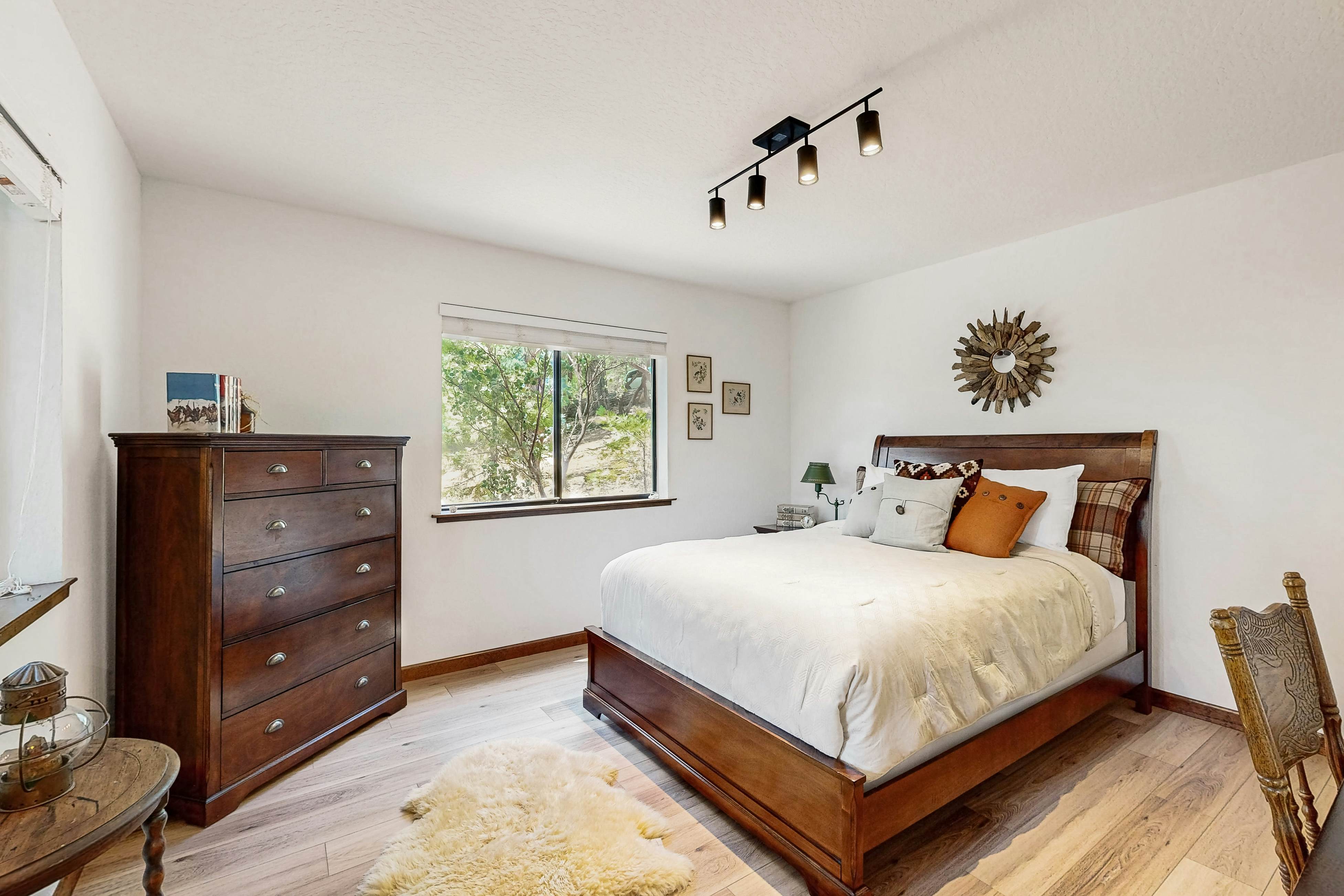 Arnold Adventure House