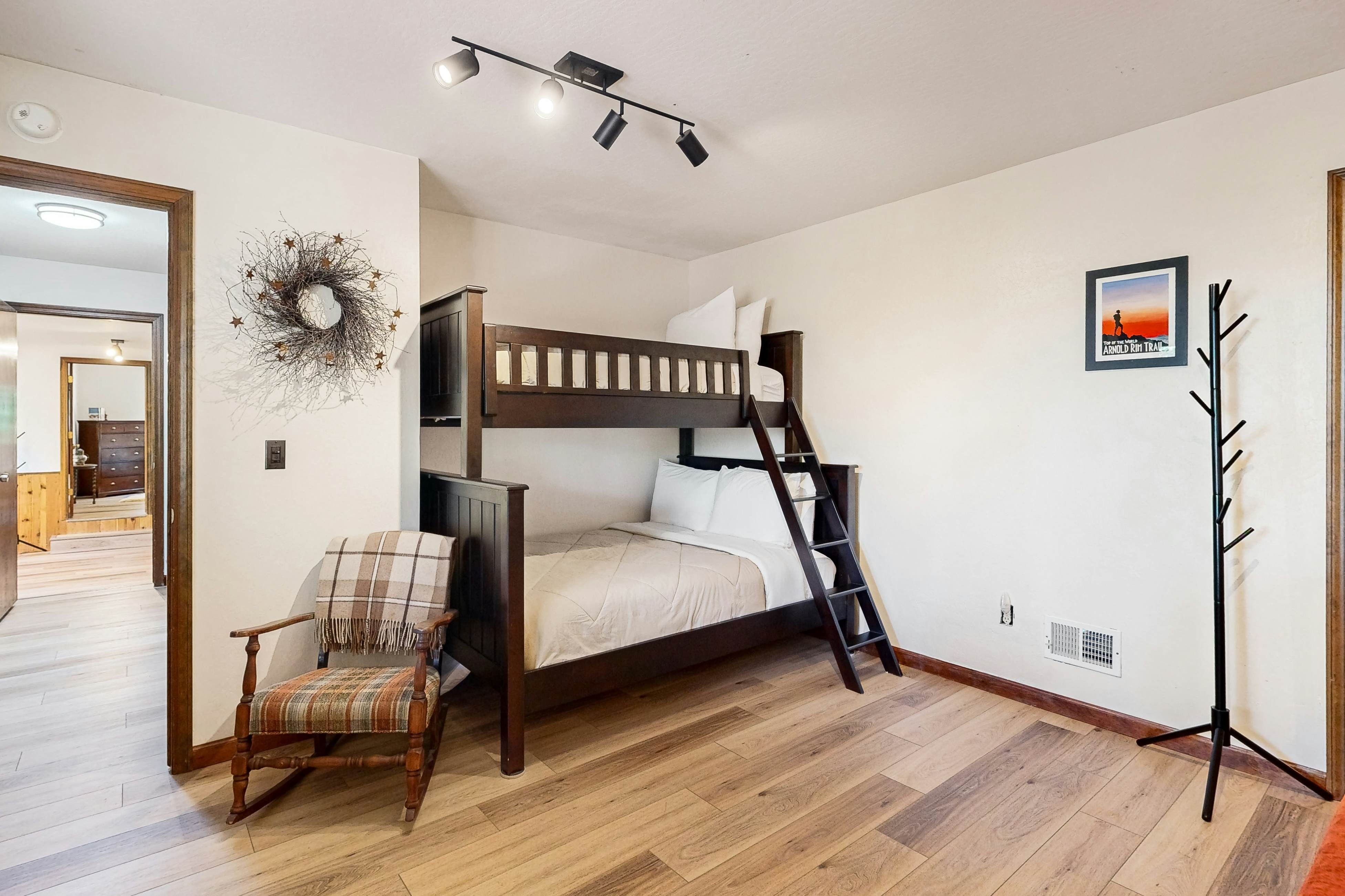 Arnold Adventure House