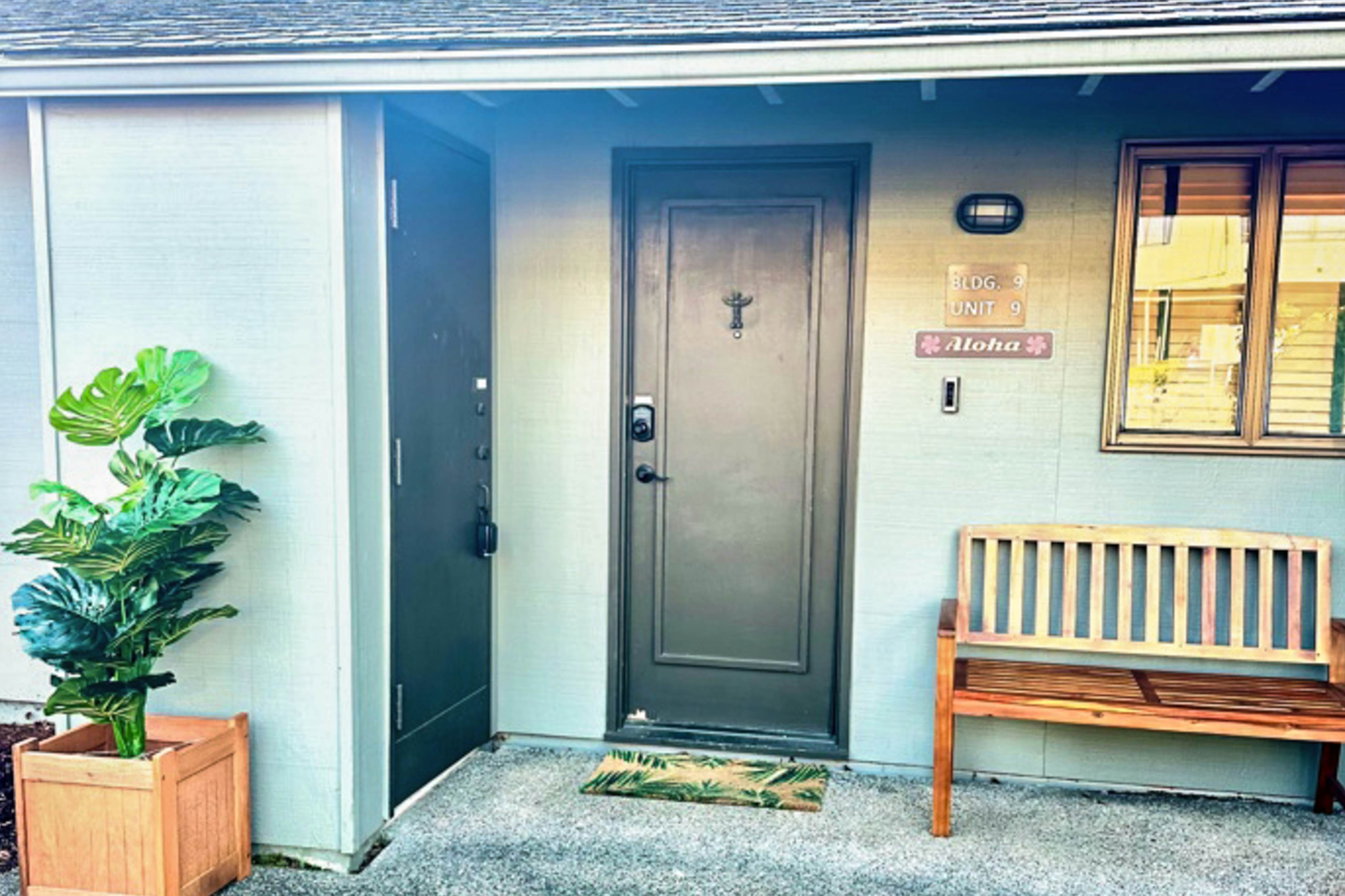 Ludlow Seaside Hale'