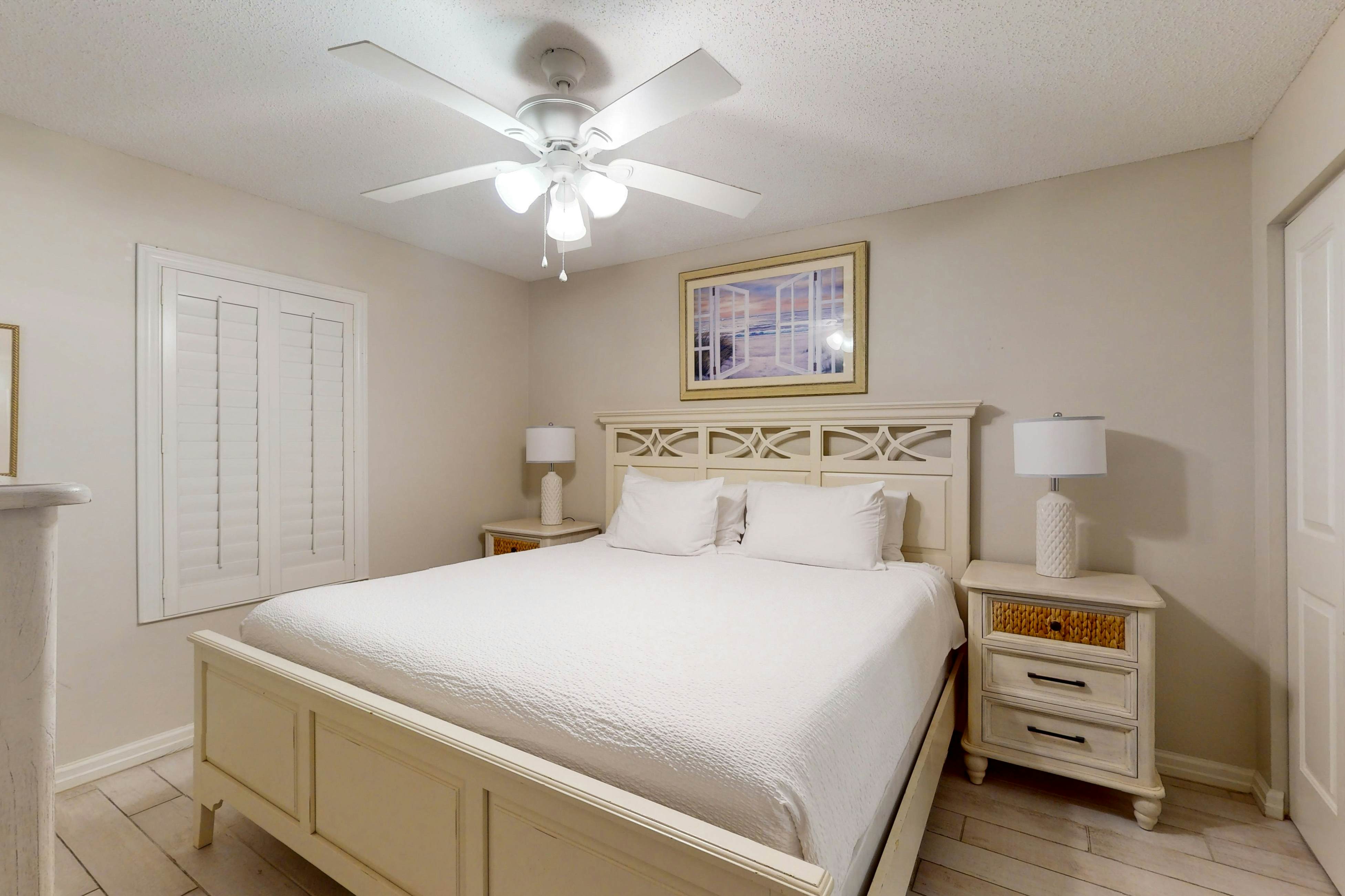 Pelican Beach Resort 502