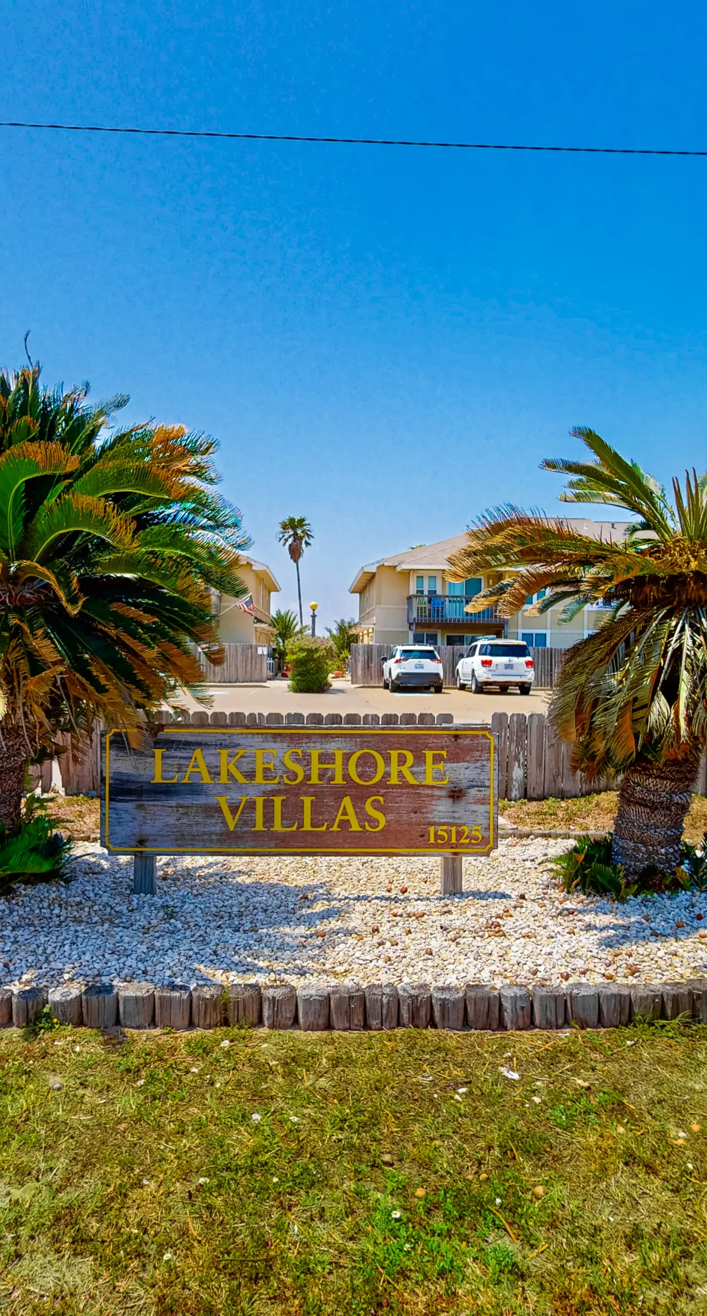 Lakeshore Villa  #21