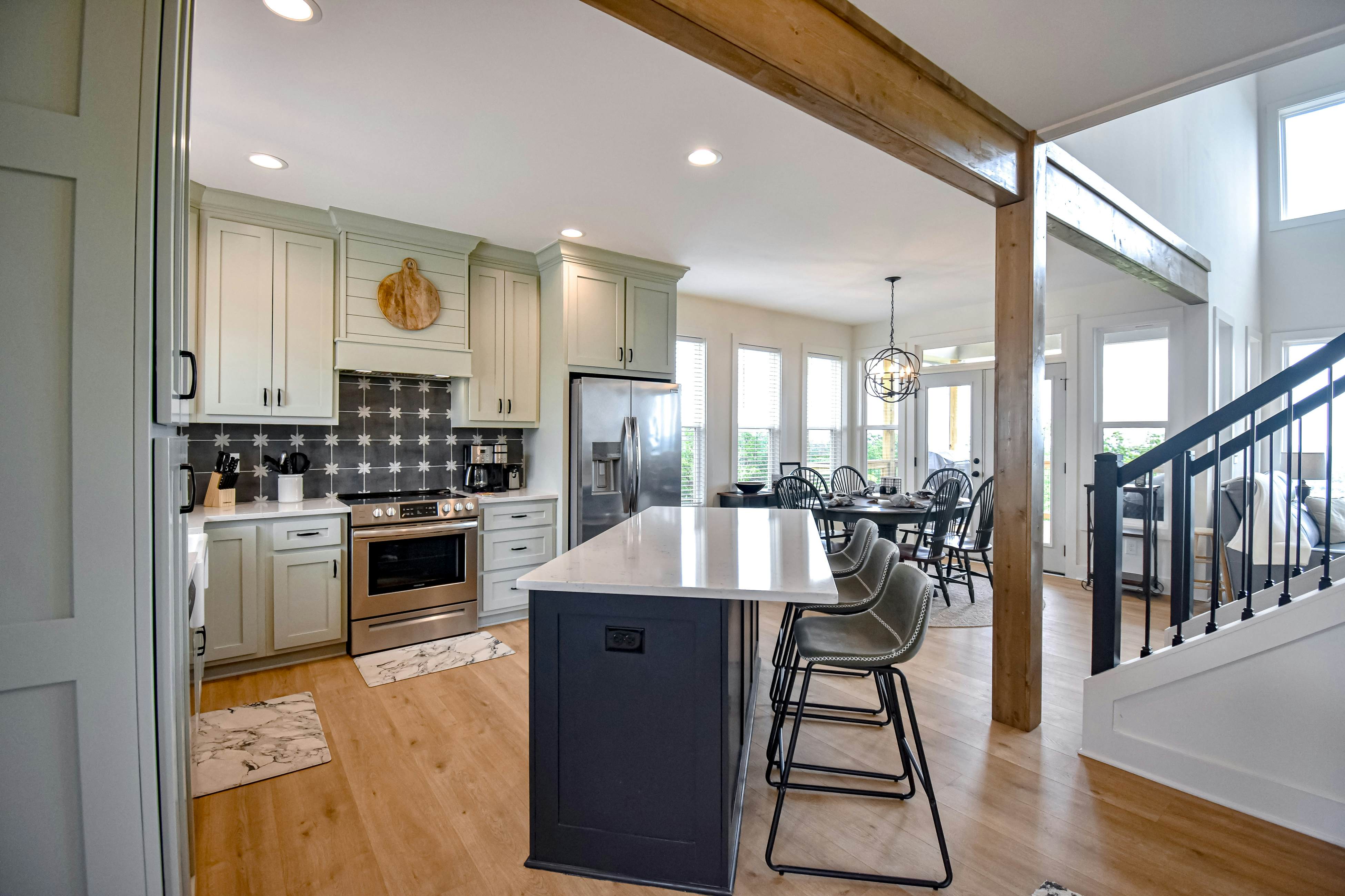 Mountain Ridge Retreat