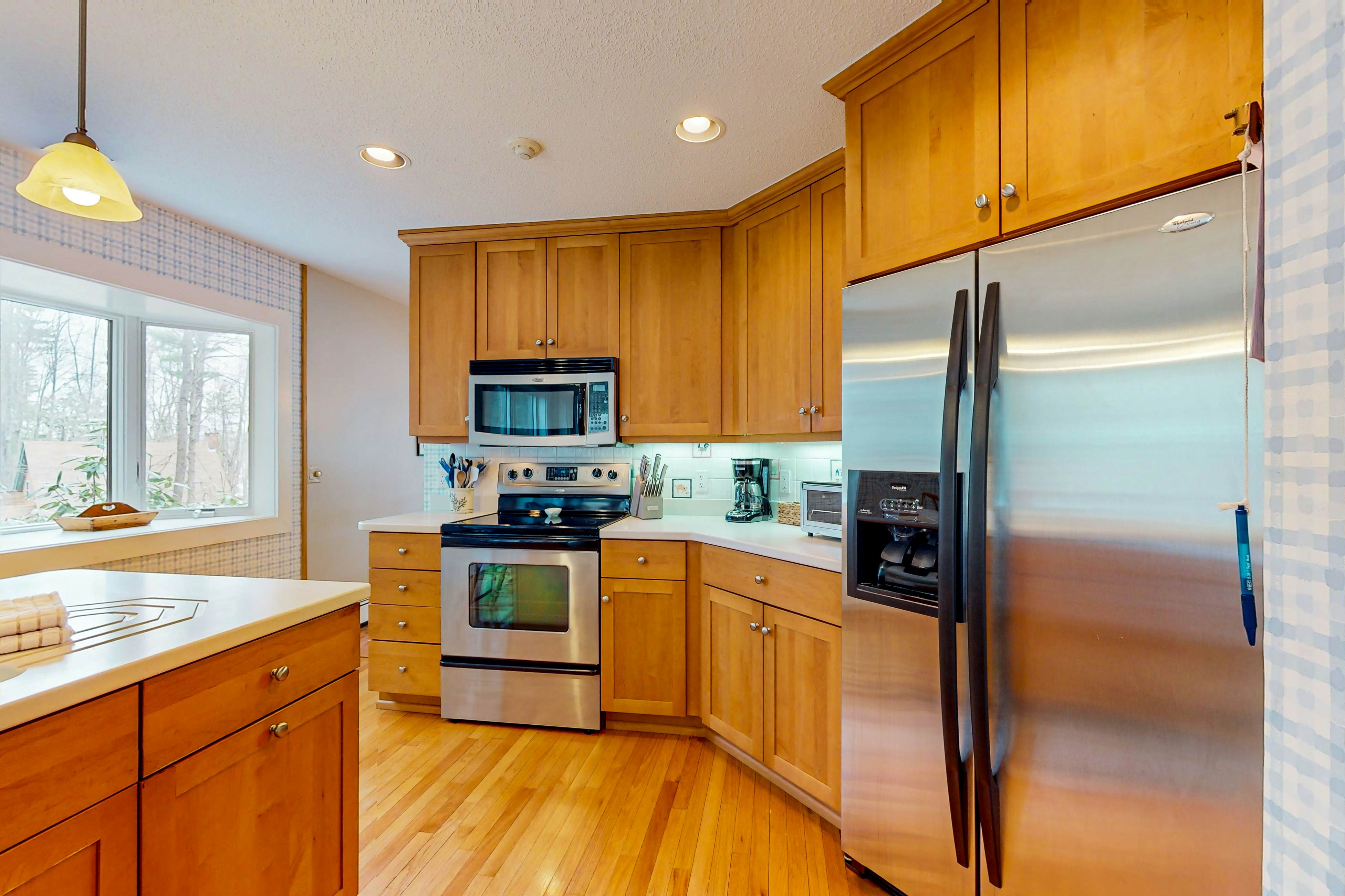 Lake View by the Mountain