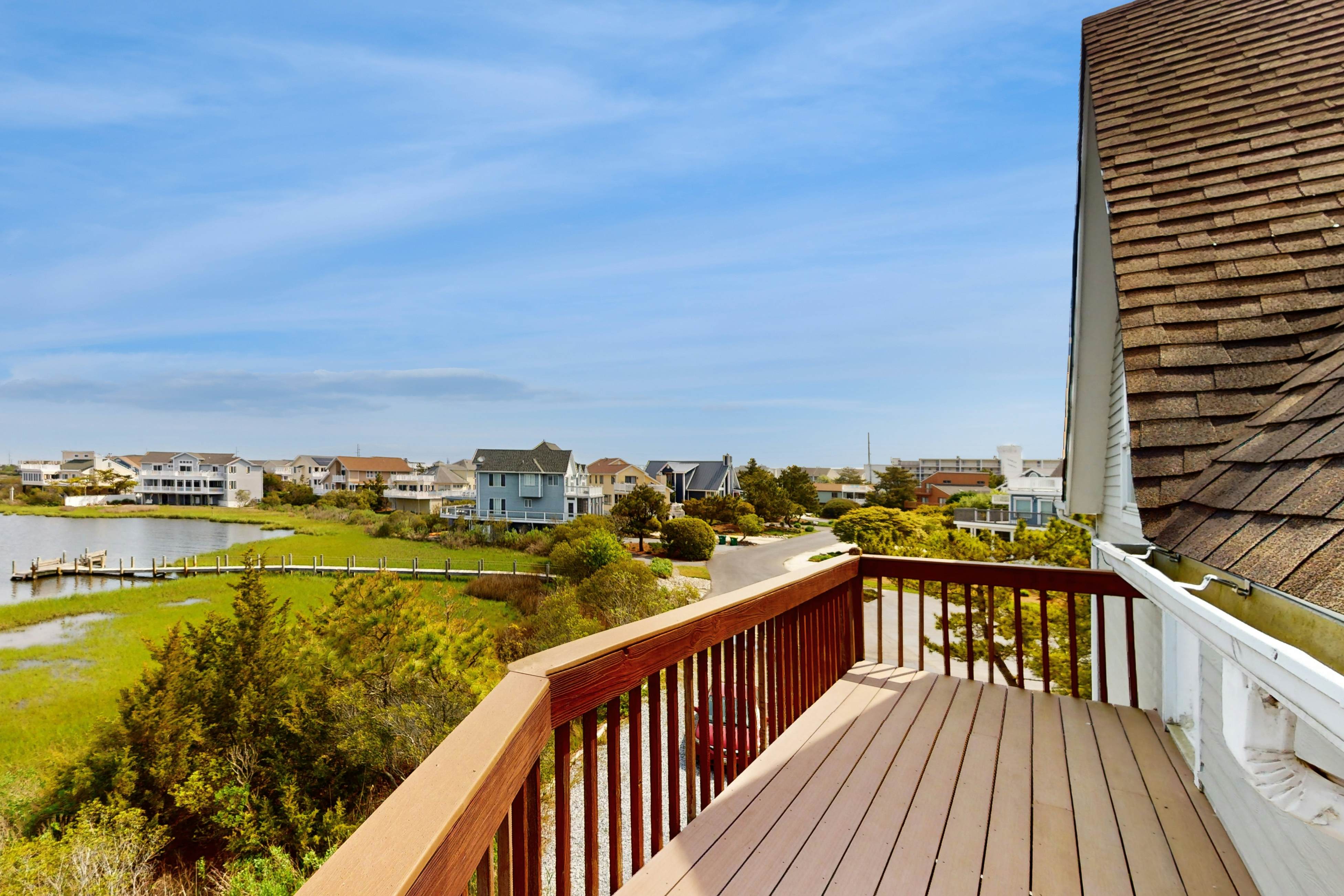 Seatowne - 36912 Bayside Dr