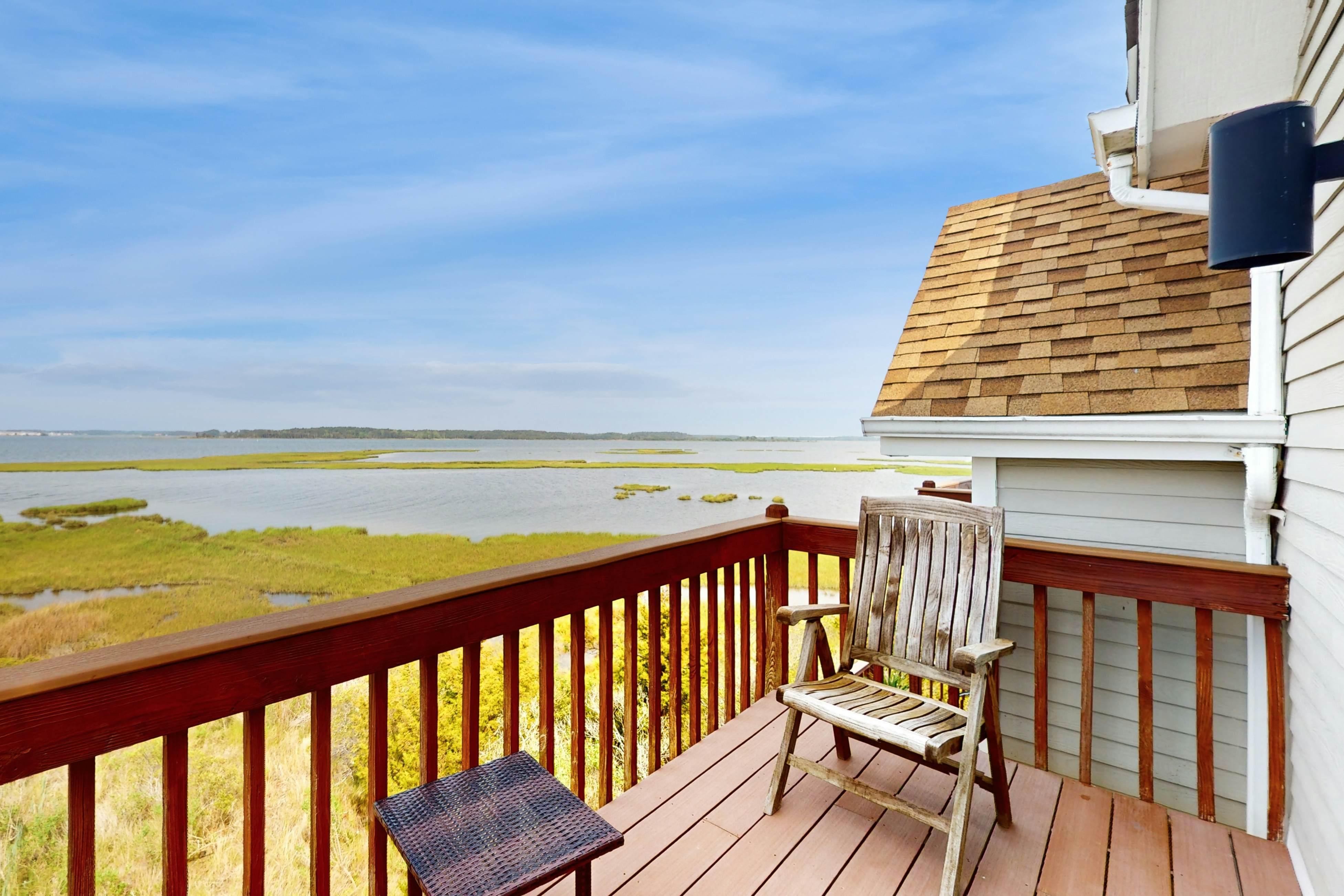 Seatowne - 36912 Bayside Dr