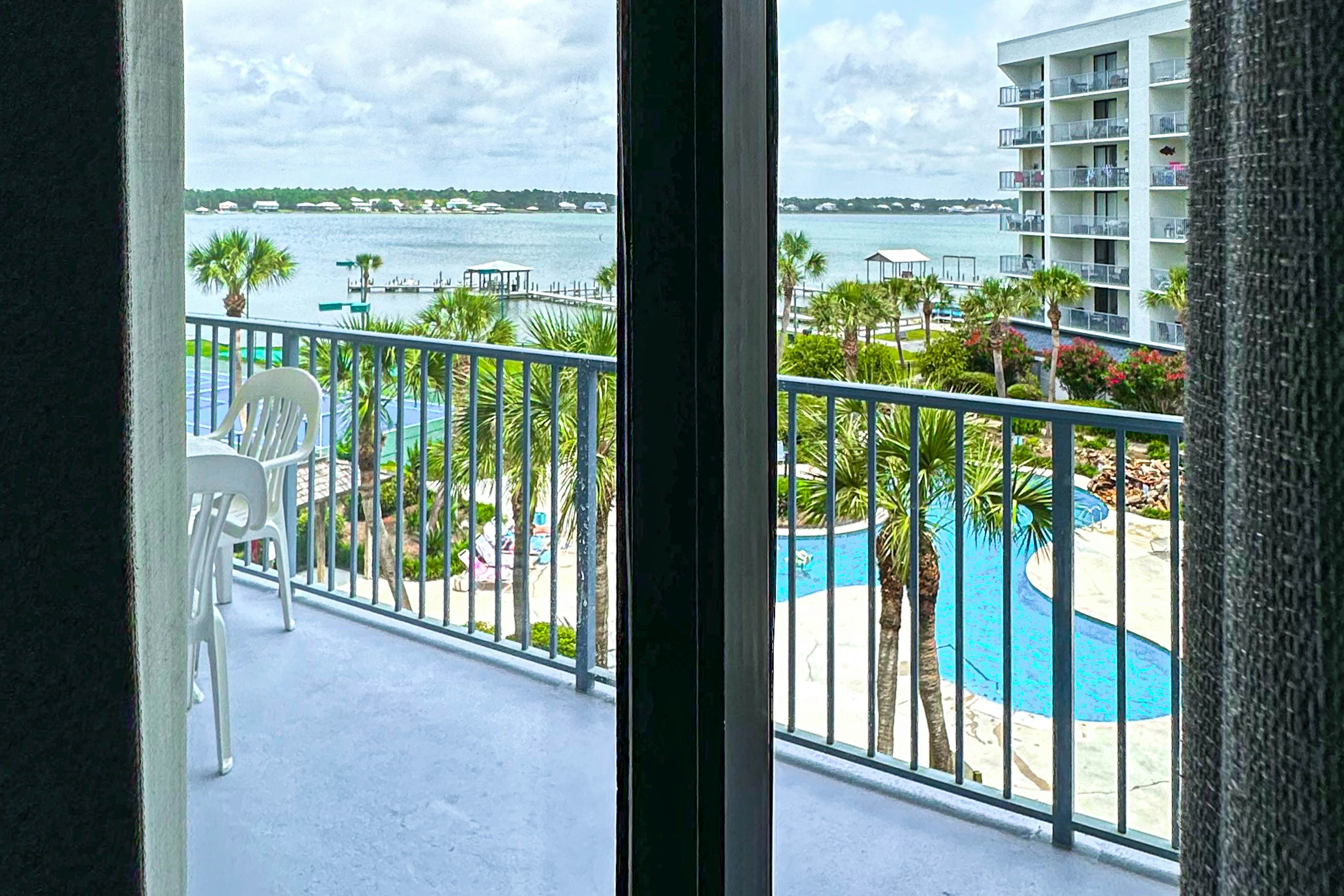 Gulf Shores Surf & Racquet Club 406B