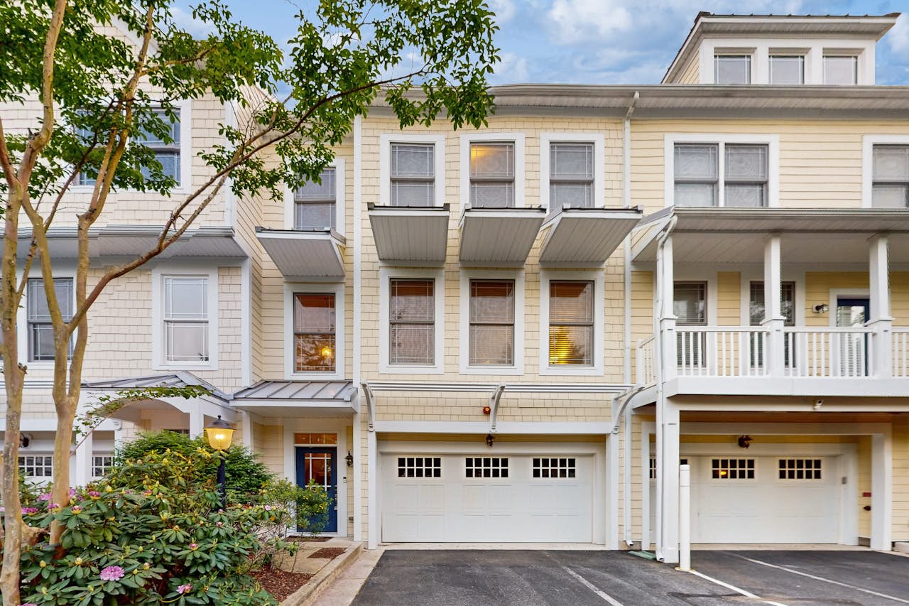 Glen Riddle Pleasant Colony 104 4 BD Berlin, MD Vacation Rental Vacasa