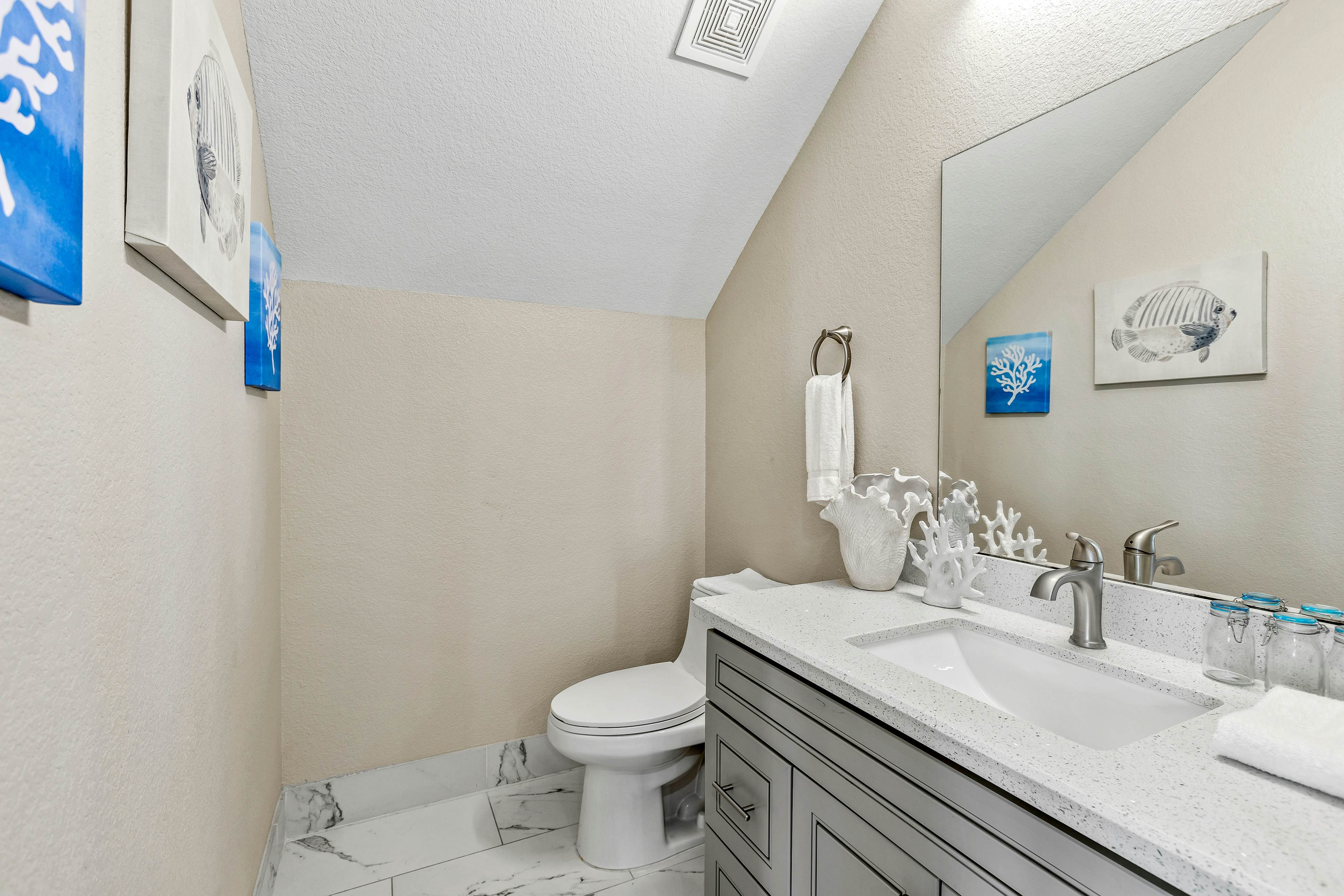 Pointe West - Bay Breeze Paradise