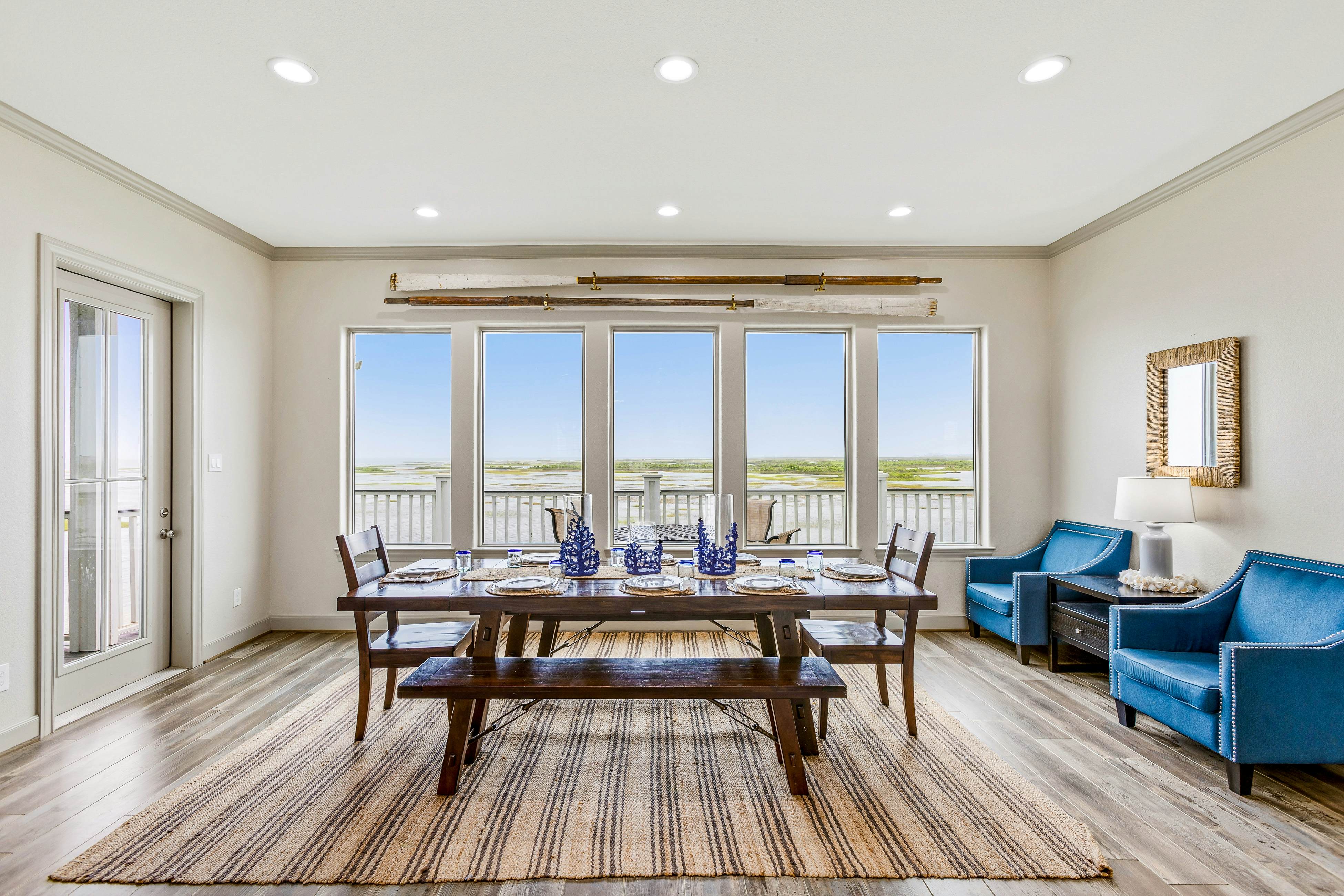 Pointe West - Bay Breeze Paradise