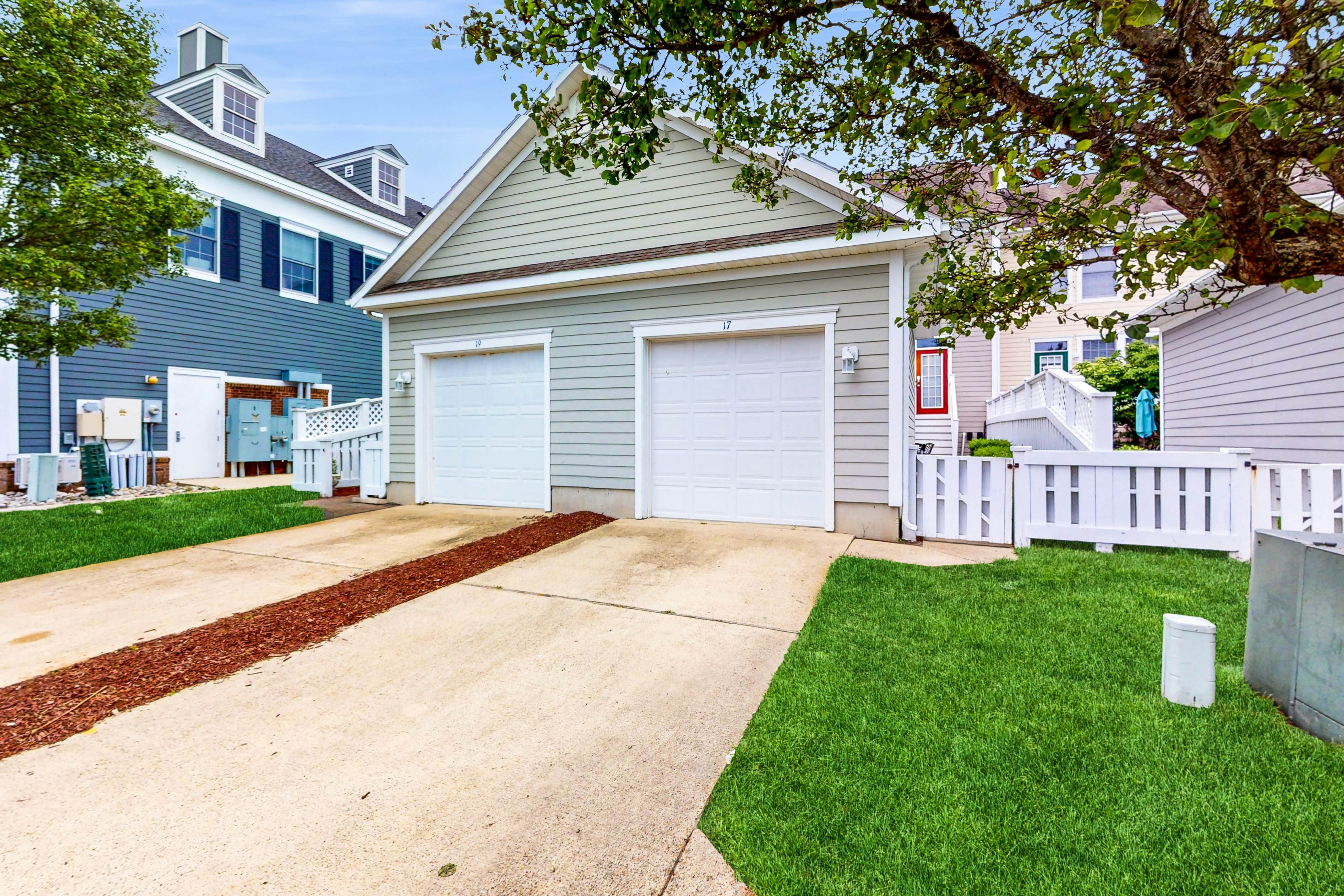 Bear Trap Dunes - 17 Village Green Dr