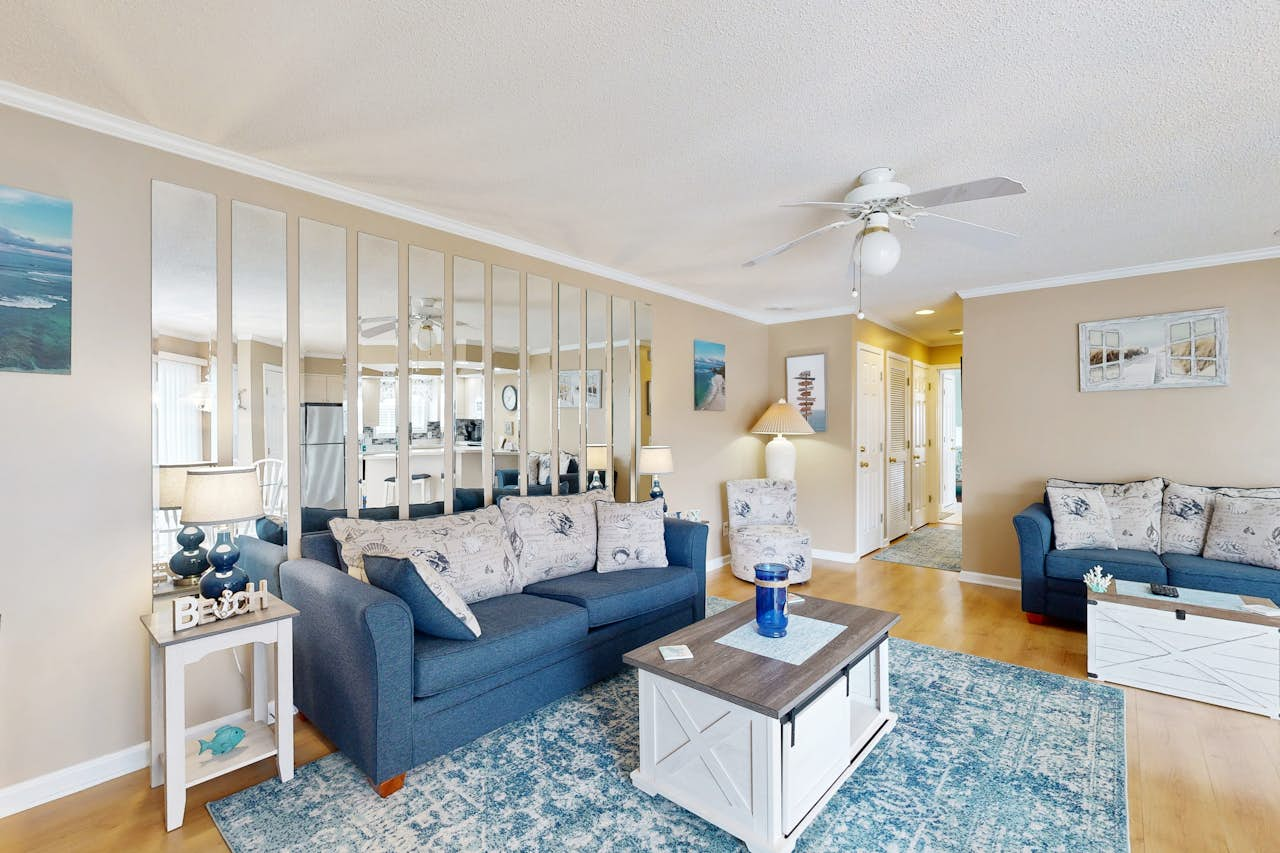 Shorehaven Cottage | 2 BD North Myrtle Beach, SC Vacation Rental | Vacasa