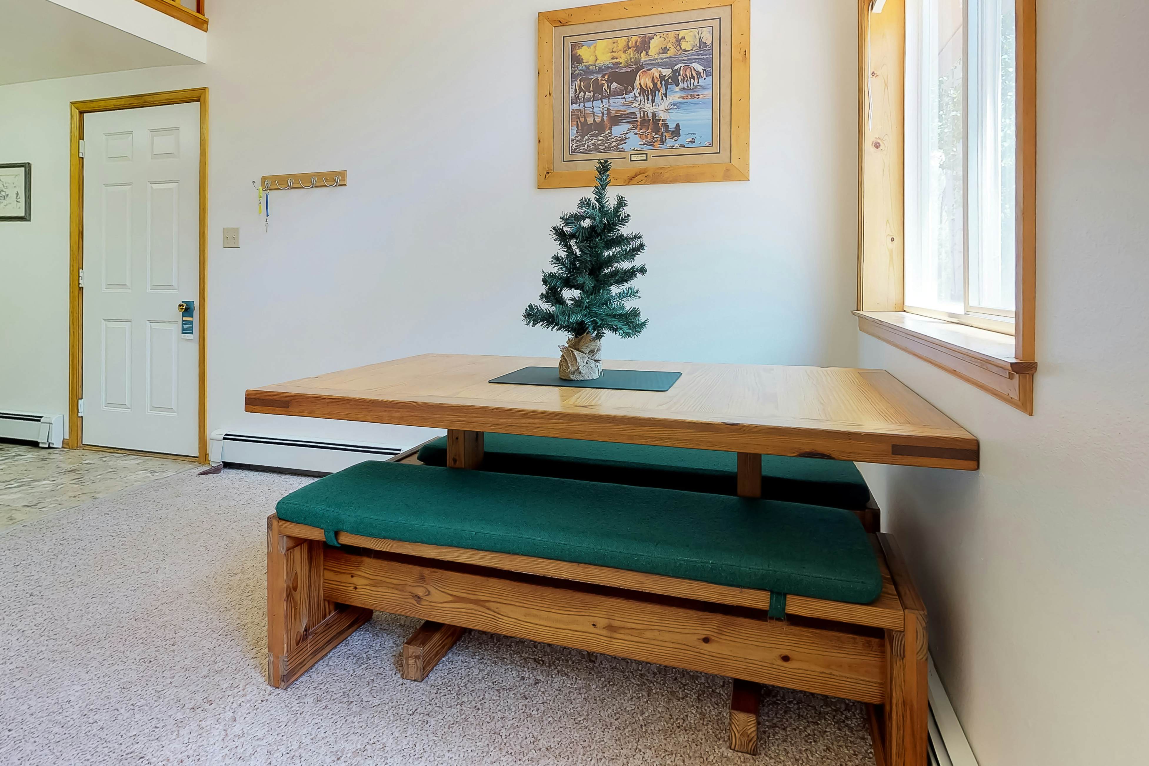 Chair Mountain Cabin at Filoha Meadows