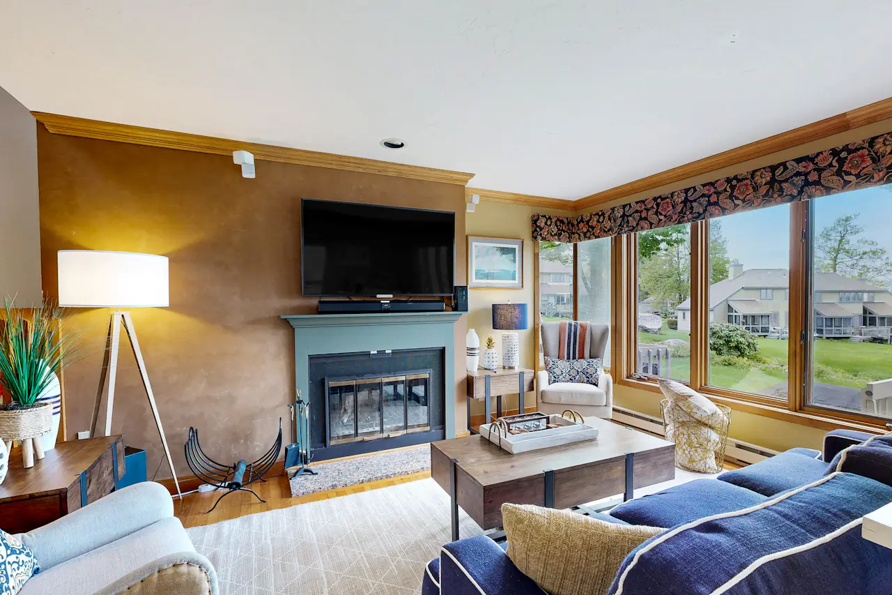 Samoset Condo on Lake Winnipesaukee 2 BD Gilford, NH Vacation Rental