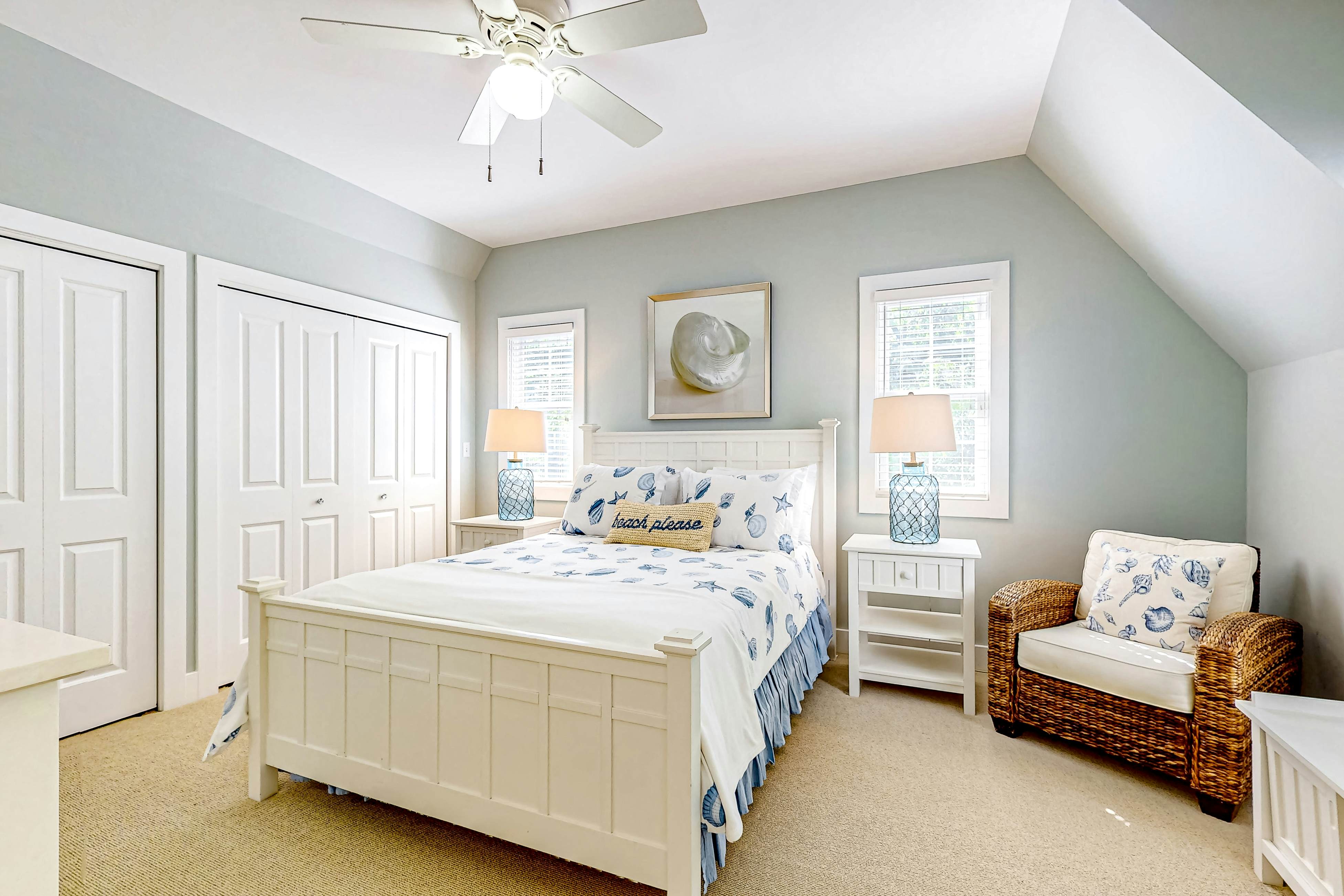 The Lighthouse in Lakeshore Cottages