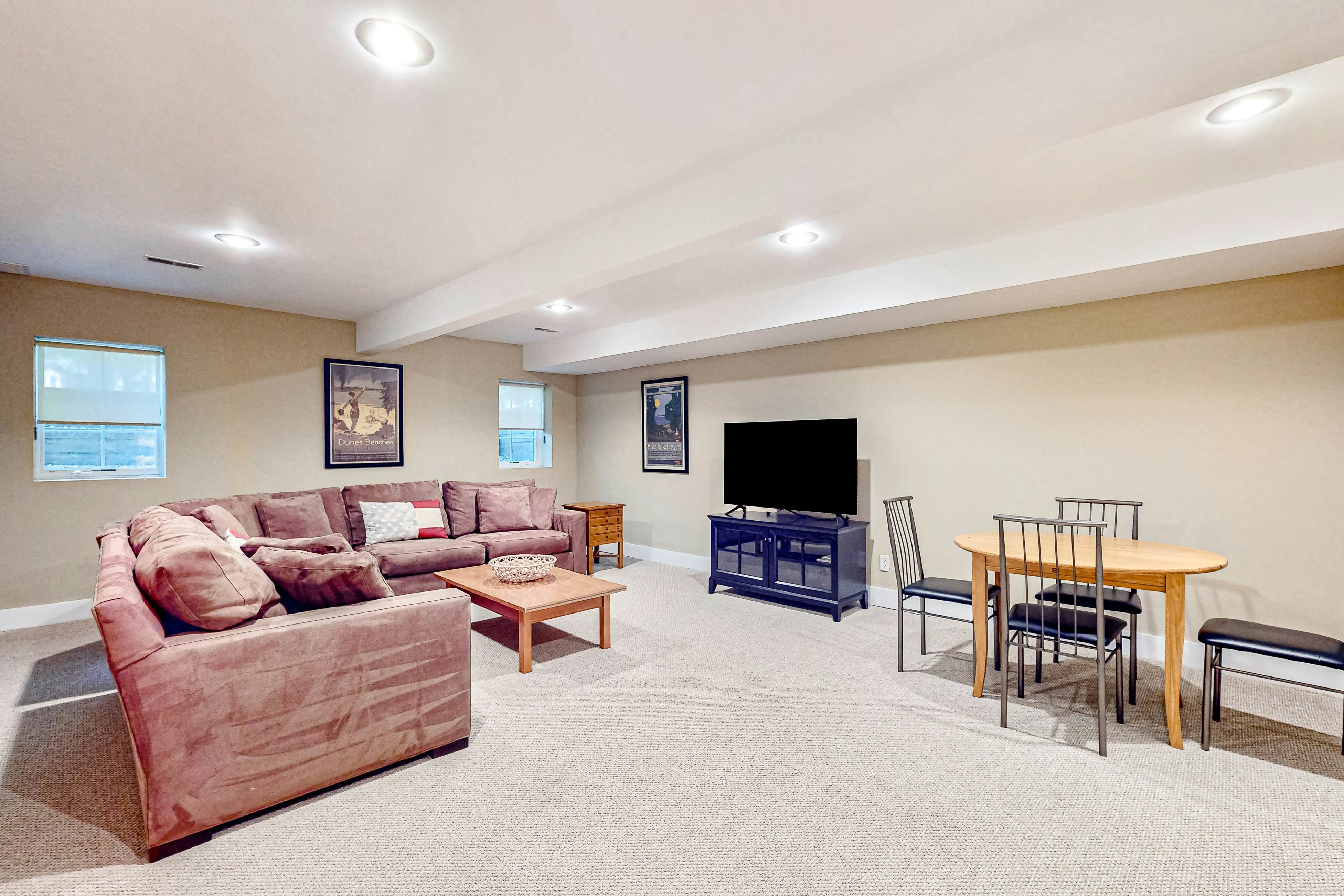 The Lighthouse in Lakeshore Cottages