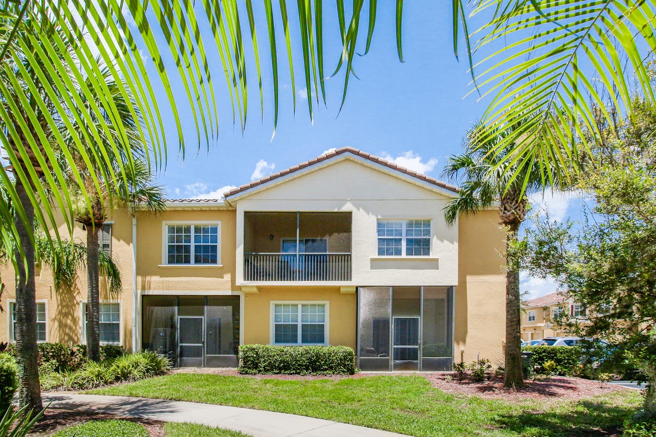 Minnie Magic Oakwater Resort 3 BD Kissimmee, FL Vacation Rental