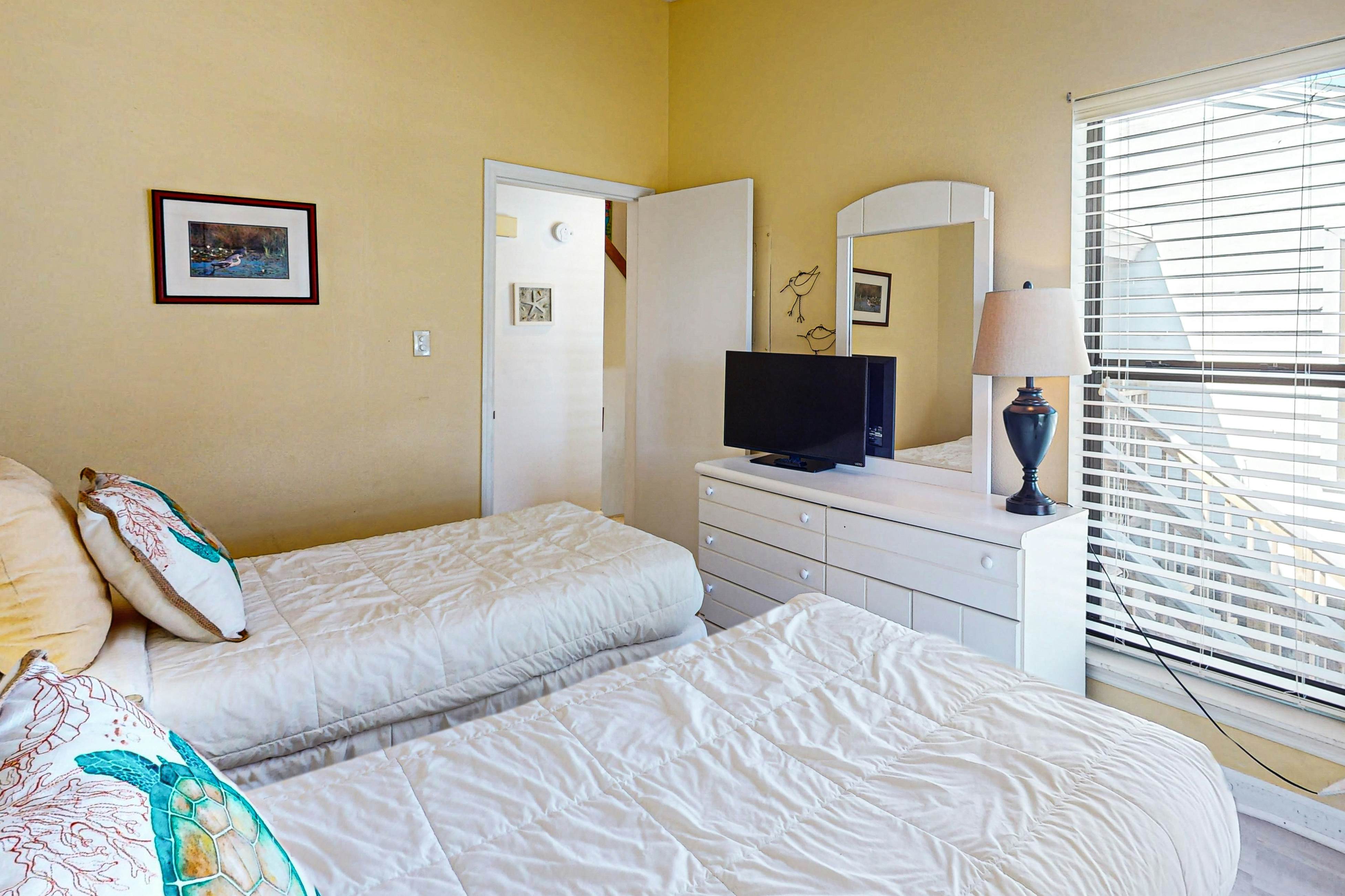 Ocean Mile H-6 -  Gulf Front